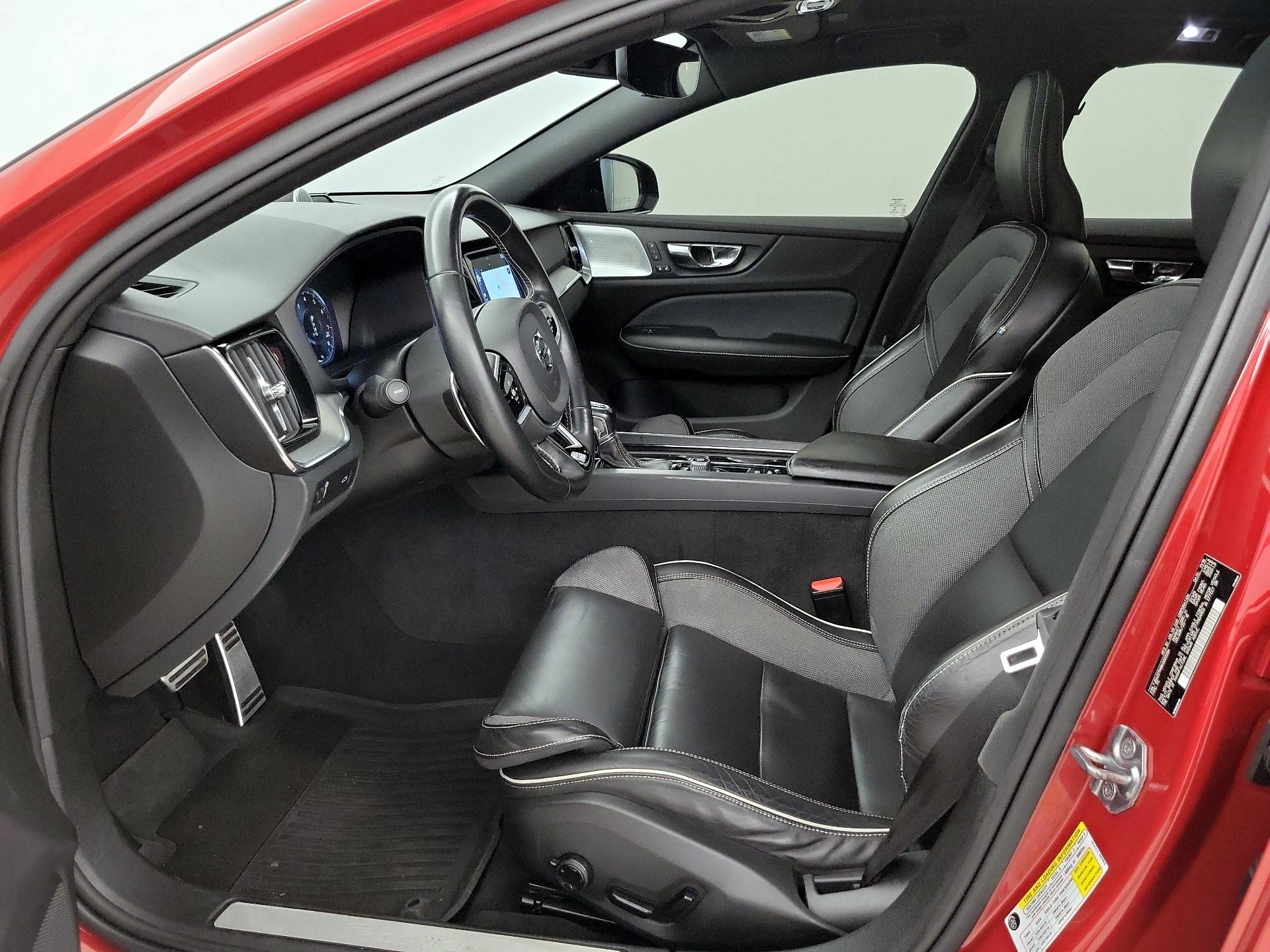 Thumbnail: 2019 Volvo S60 - 11