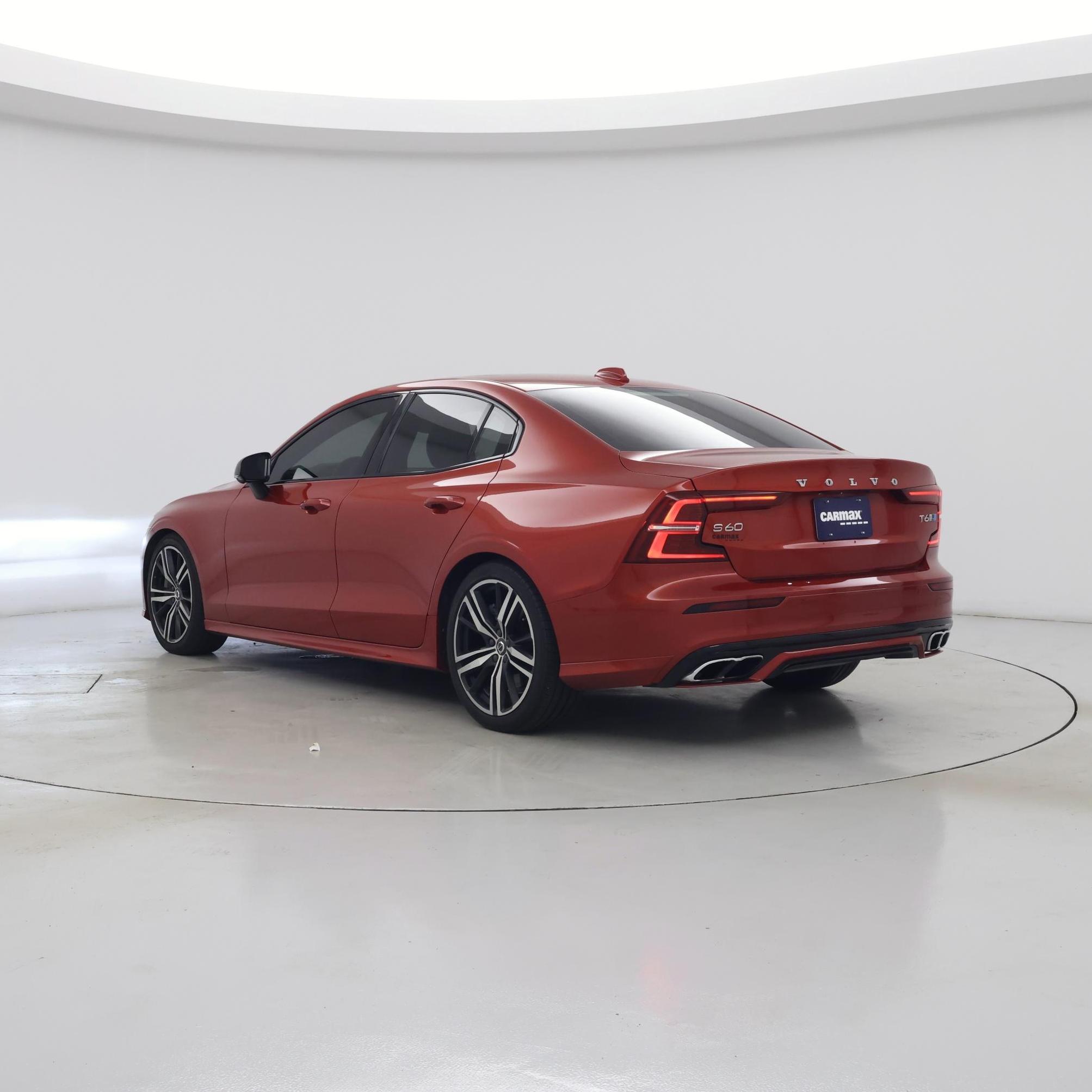 Thumbnail: 2019 Volvo S60 - 2