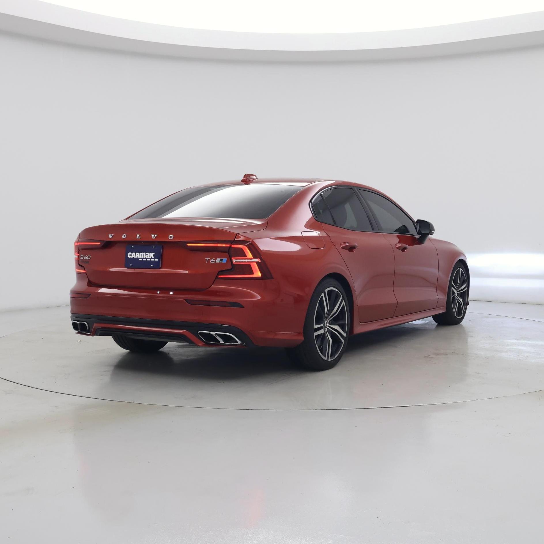 Thumbnail: 2019 Volvo S60 - 8