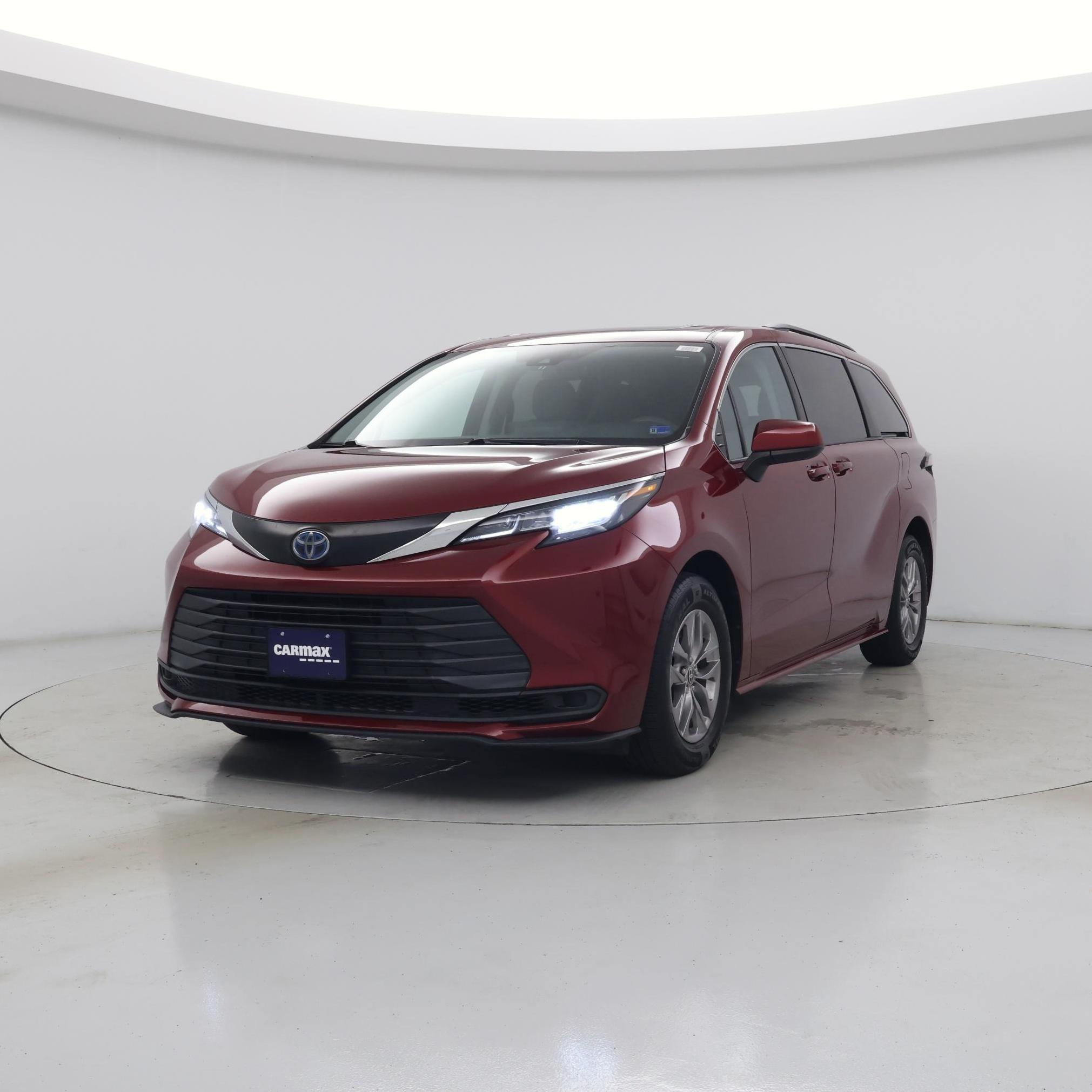 Thumbnail: 2022 Toyota Sienna - 4