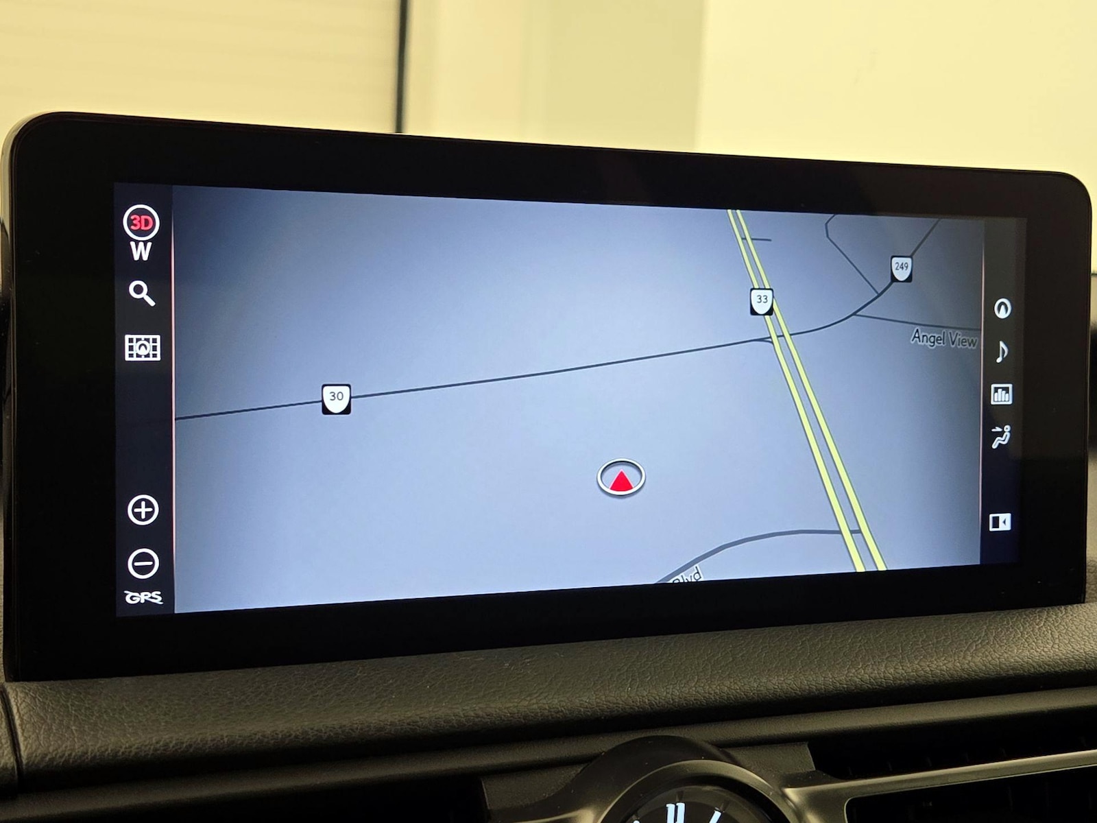 2025 Lexus IS 500 F SPORT PERFORMANCE - Photo 15