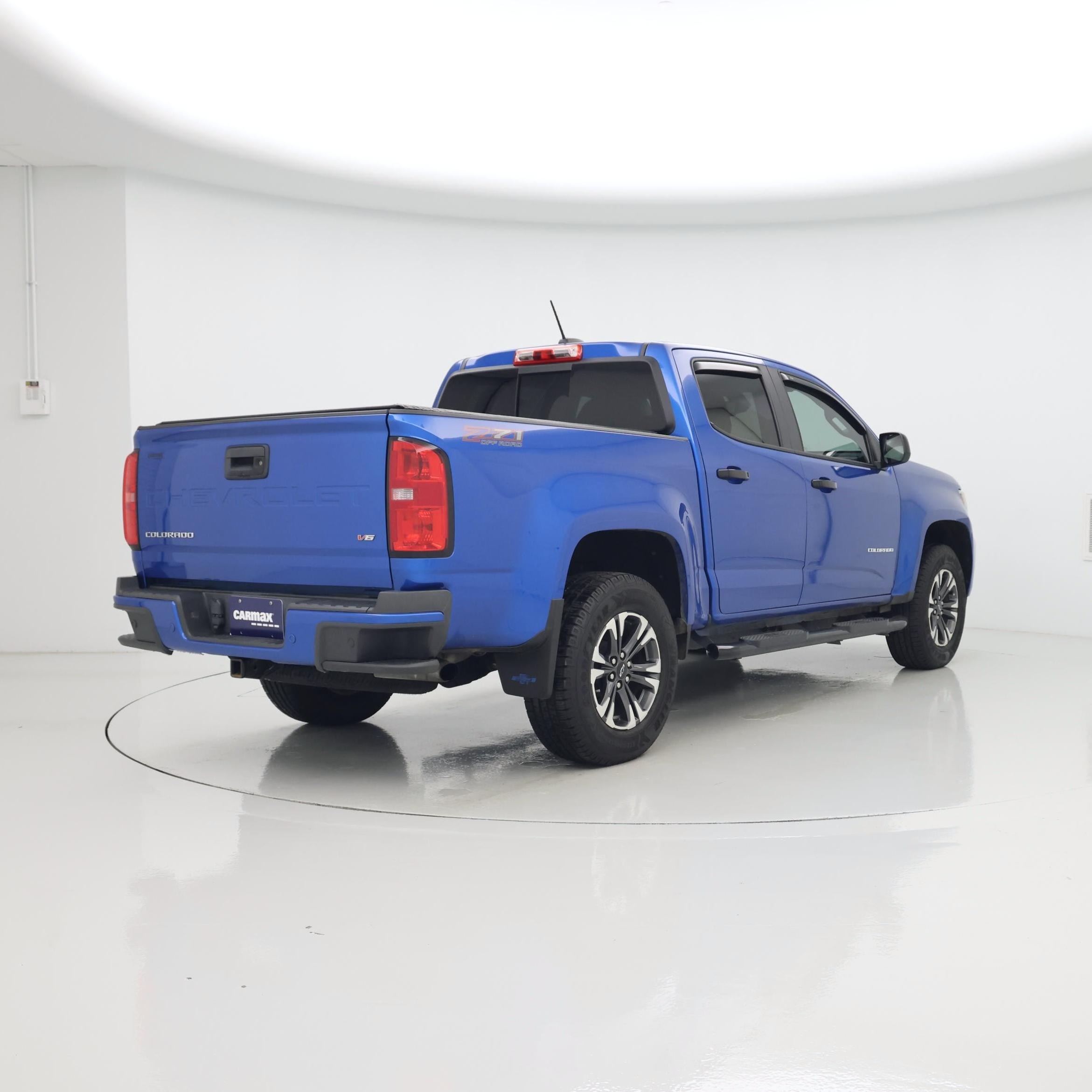 Thumbnail: 2022 Chevrolet Colorado - 8