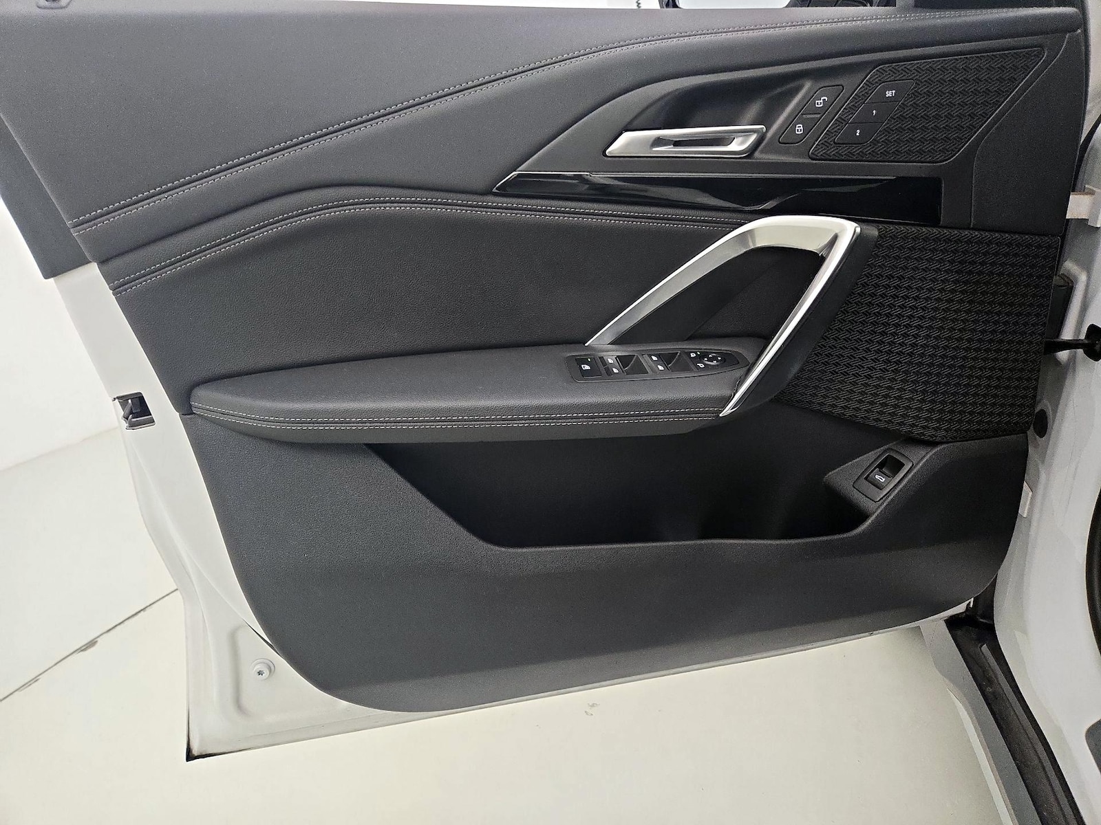 2023 BMW X1 28i - Photo 13