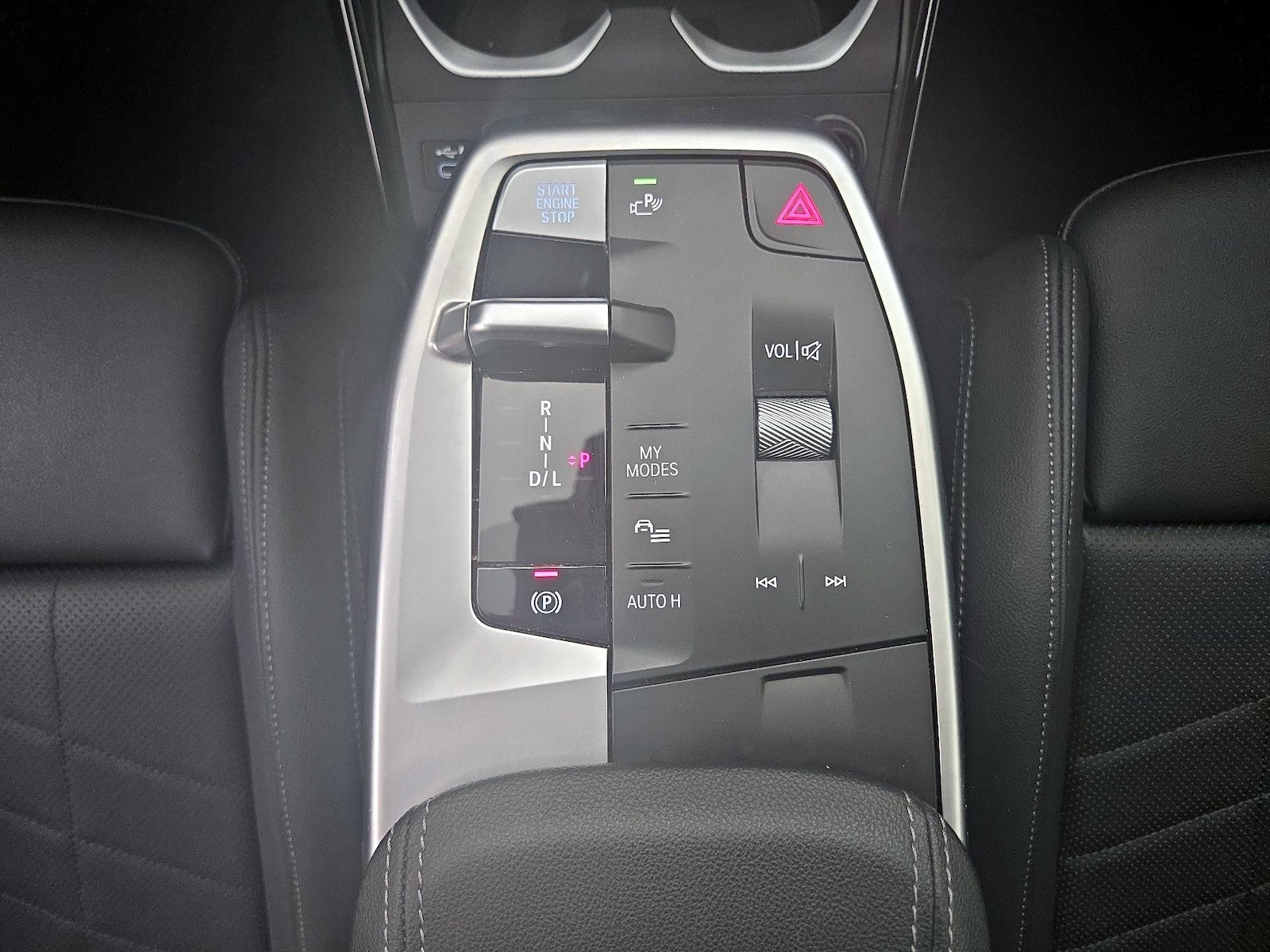 2023 BMW X1 28i - Photo 19
