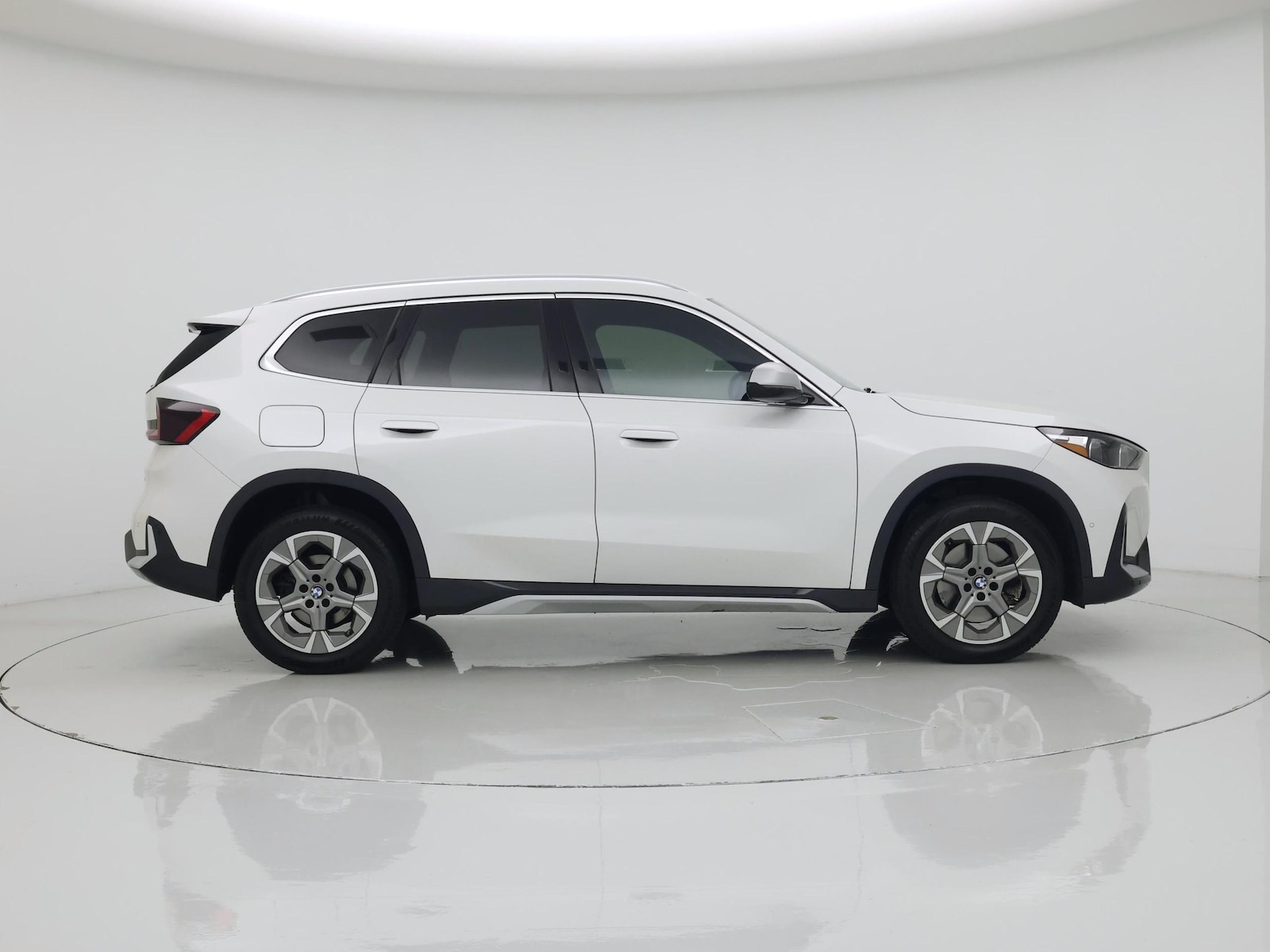 2023 BMW X1 28i - Photo 8