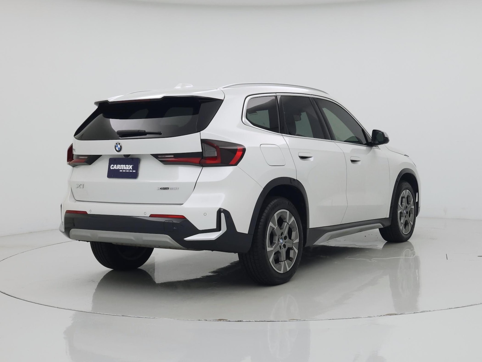 2023 BMW X1 28i - Photo 9