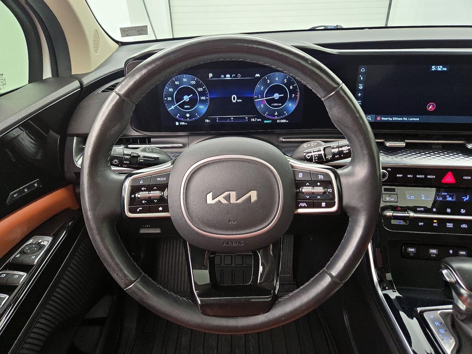 2022 Kia Carnival SX Prestige - Photo 11