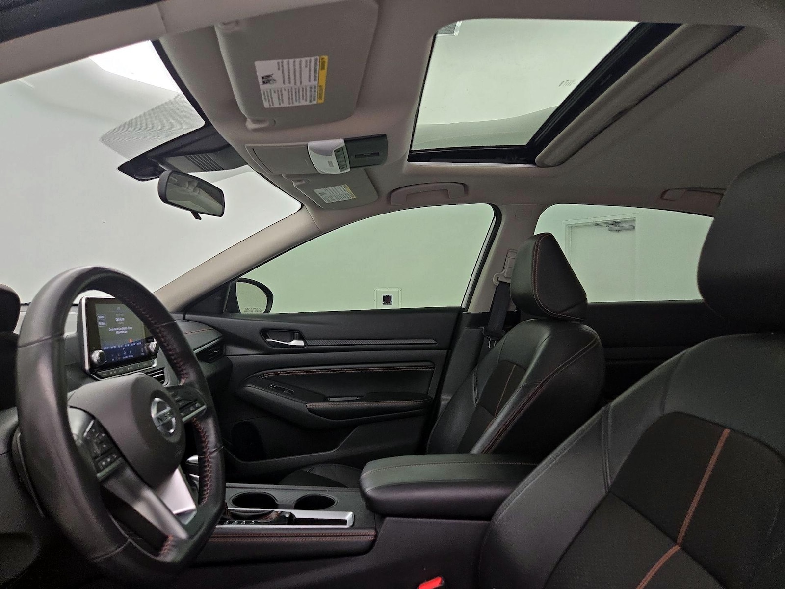 2022 Nissan Altima SR - Photo 20