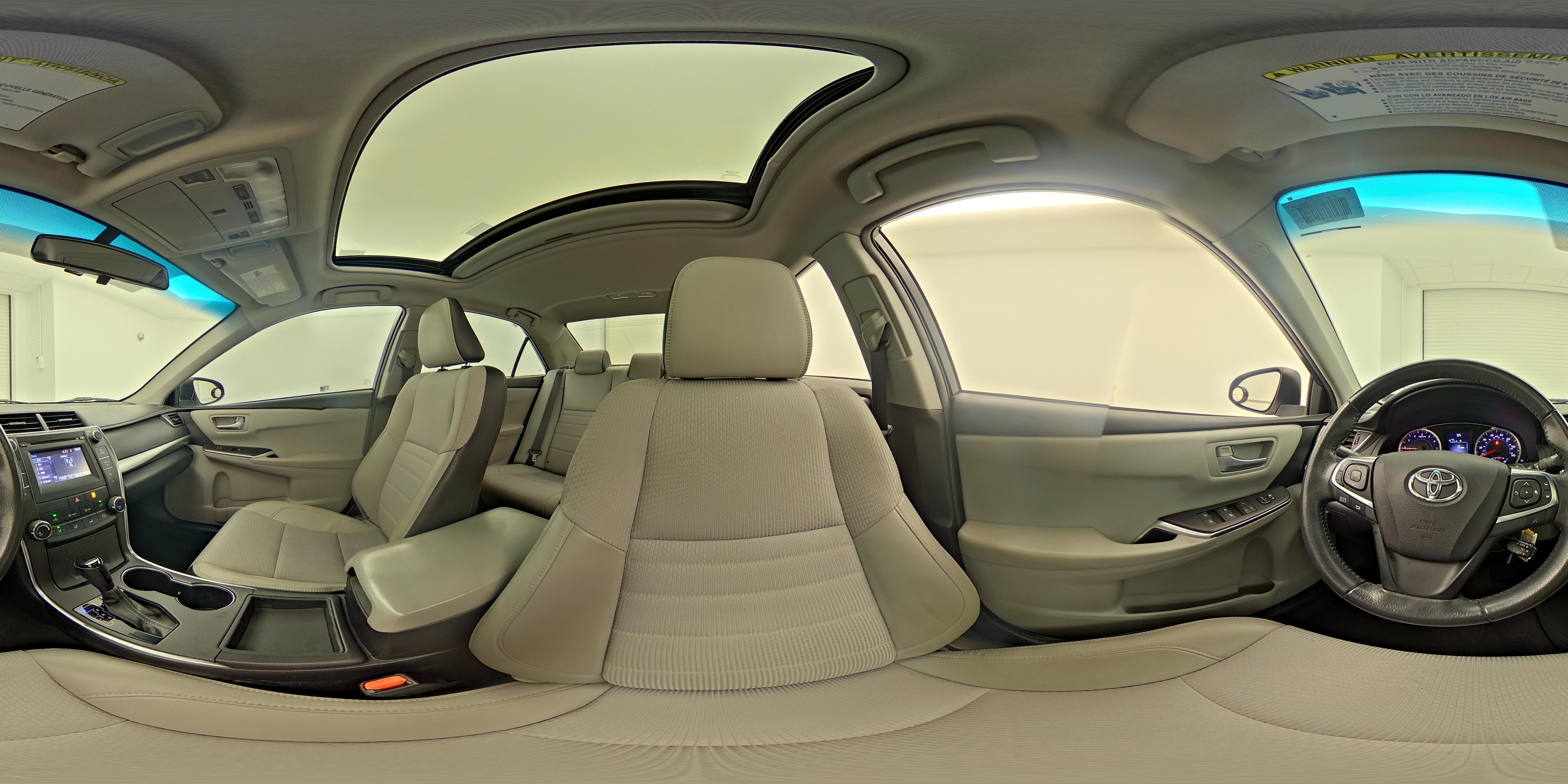 2017 Toyota Camry SE - Photo 28