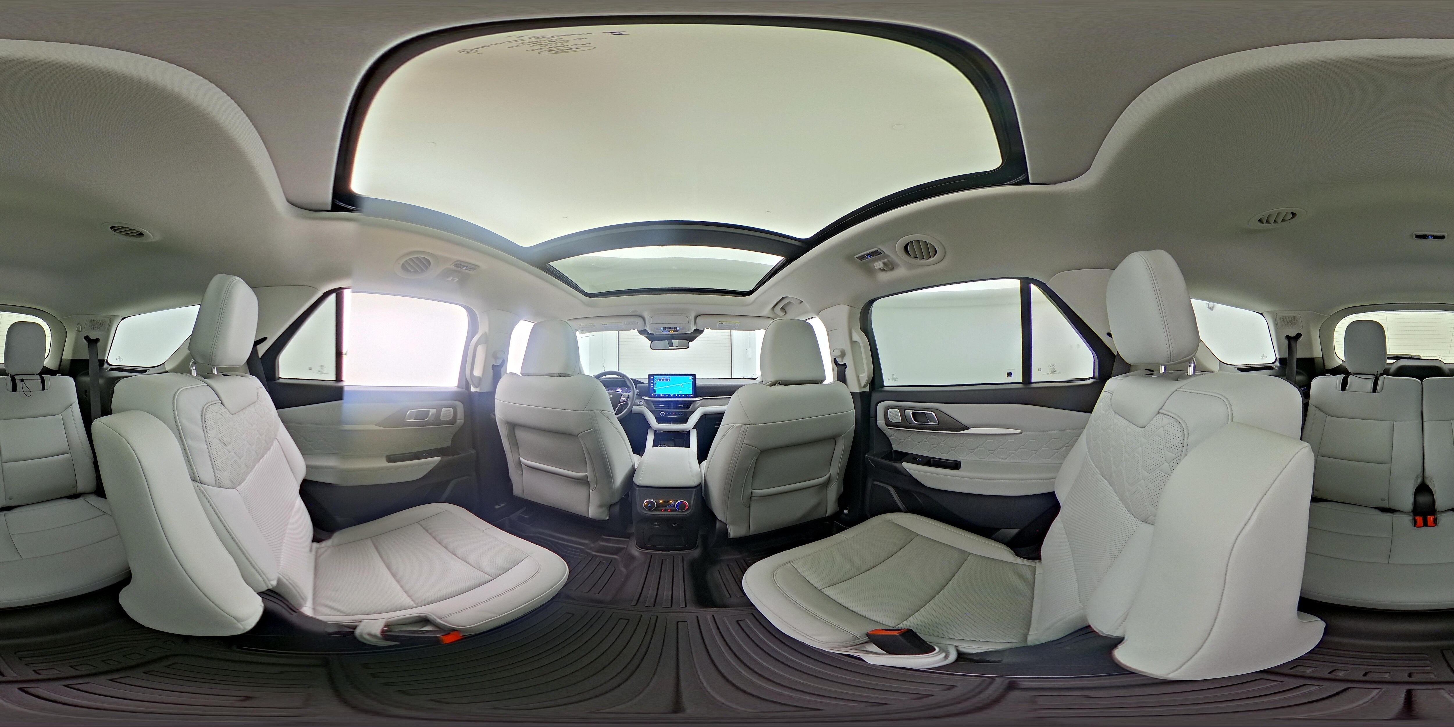 2025 Ford Explorer Platinum - Photo 28