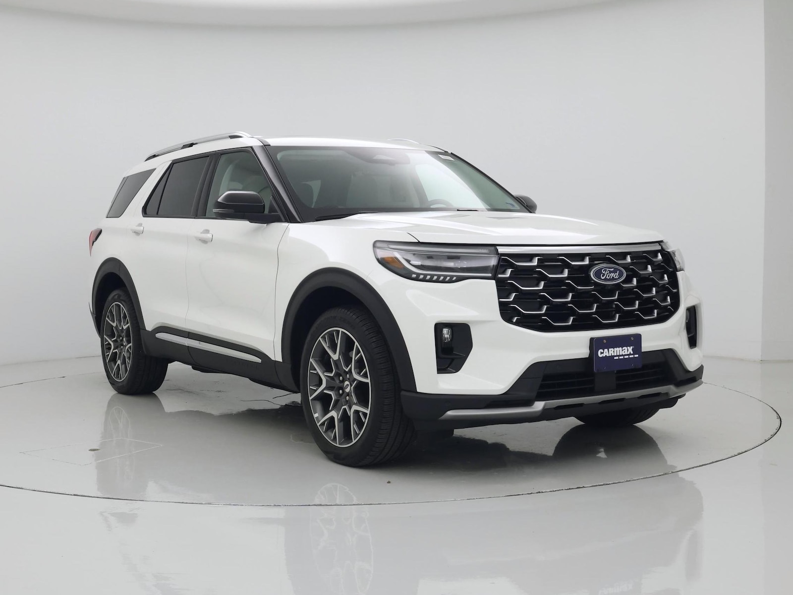 2025 Ford Explorer Platinum - Photo 2