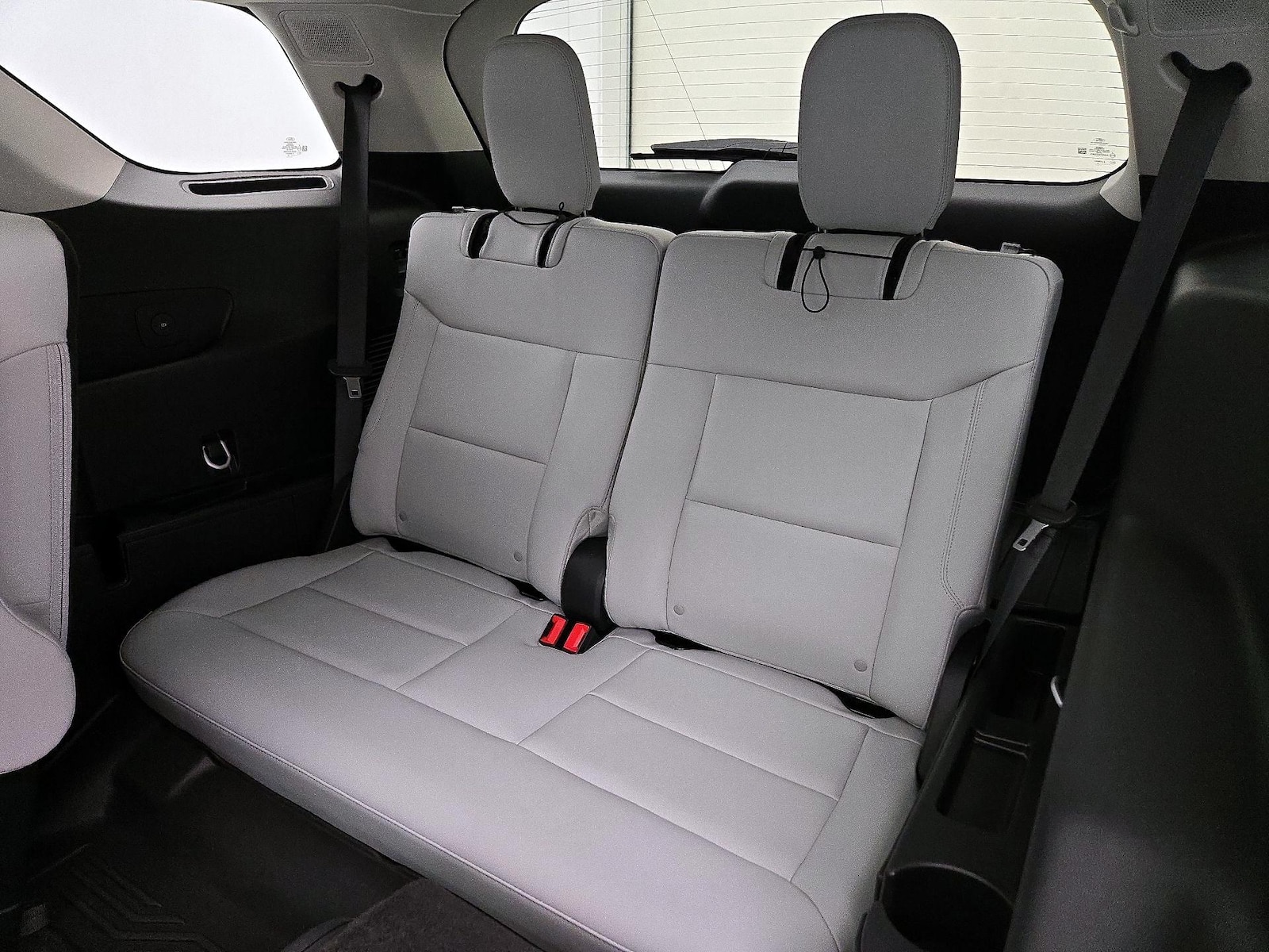 2025 Ford Explorer Platinum - Photo 23