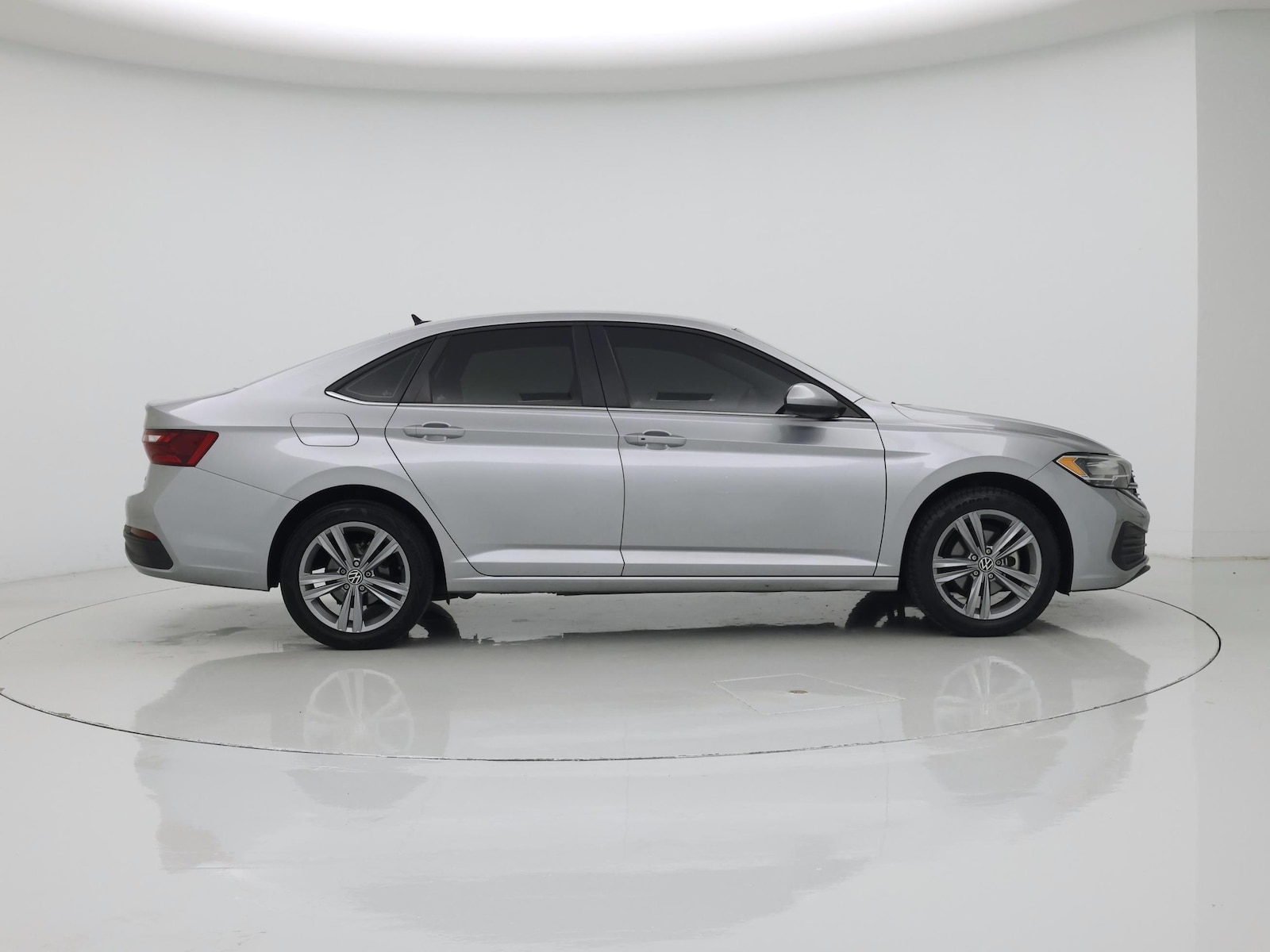 2024 Volkswagen Jetta SE - Photo 8
