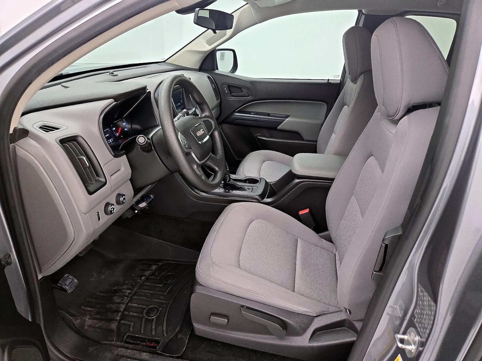 Power Seat(s) & Side Airbags