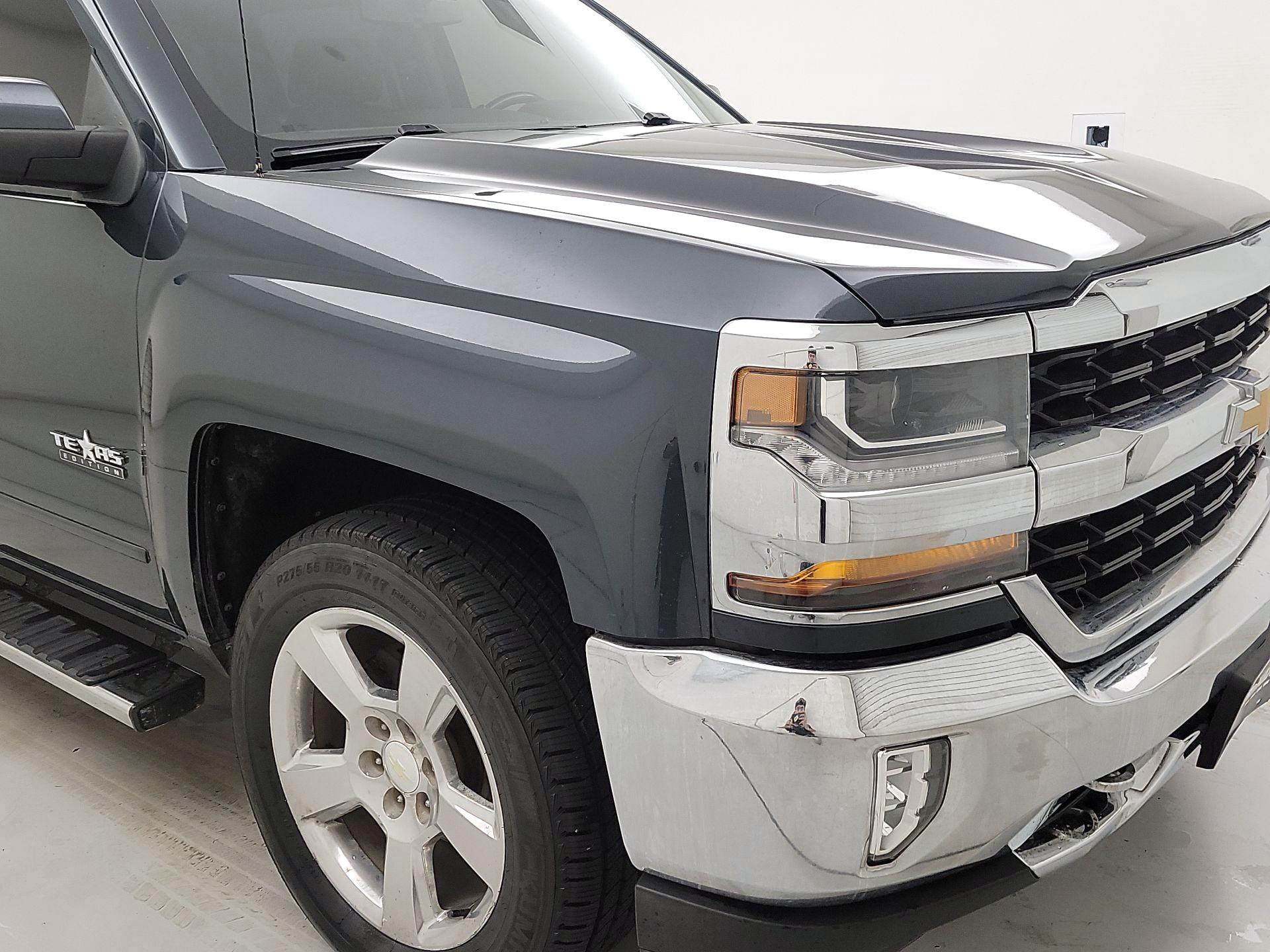 Thumbnail: 2017 Chevrolet Silverado 1500 - 1