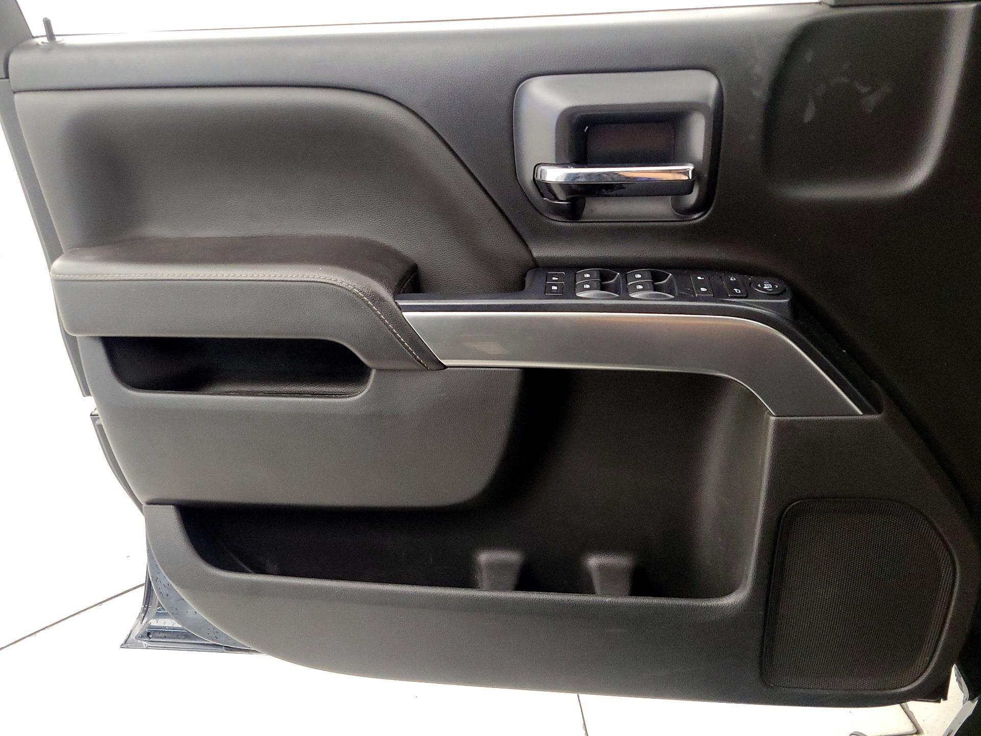 Thumbnail: 2017 Chevrolet Silverado 1500 - 10