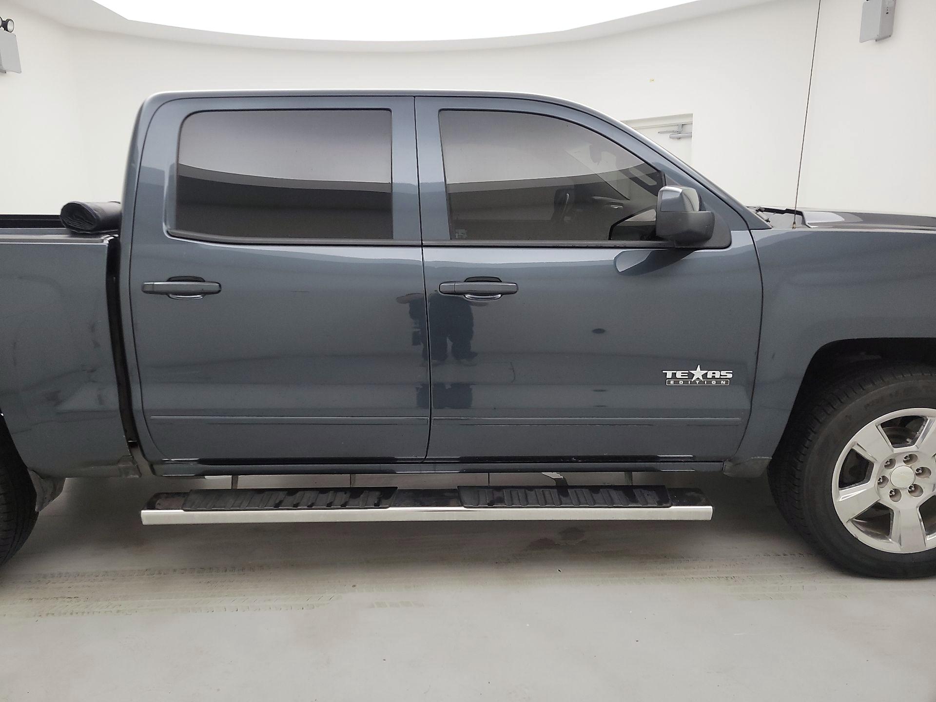 Thumbnail: 2017 Chevrolet Silverado 1500 - 4