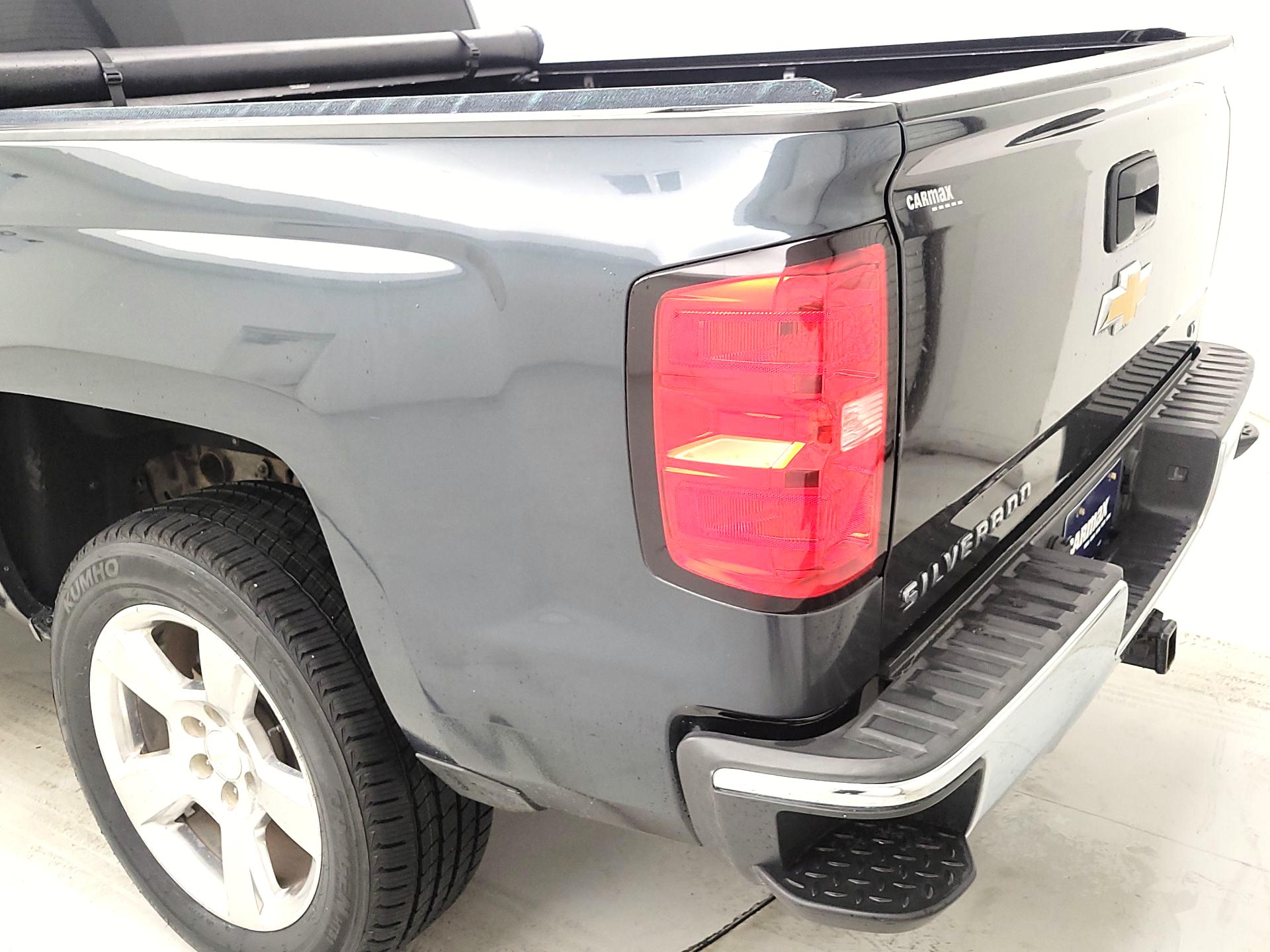 Thumbnail: 2017 Chevrolet Silverado 1500 - 7