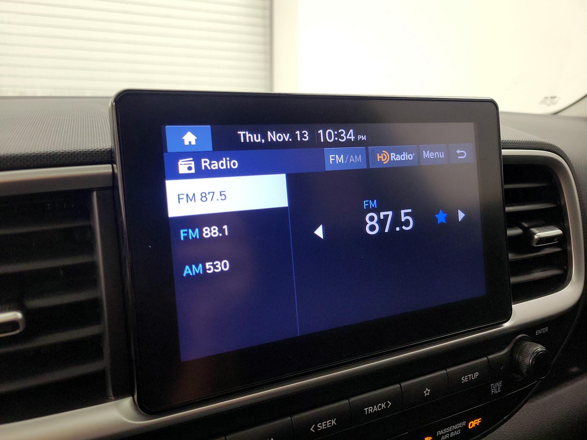 Thumbnail: 2023 Hyundai Venue - 15