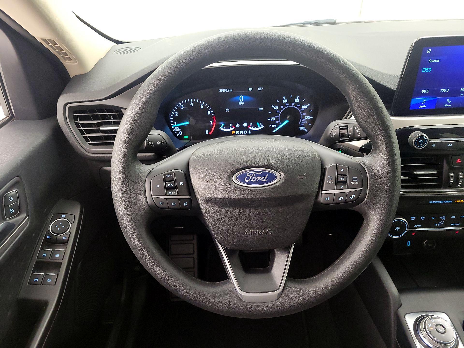 Thumbnail: 2020 Ford Escape - 10