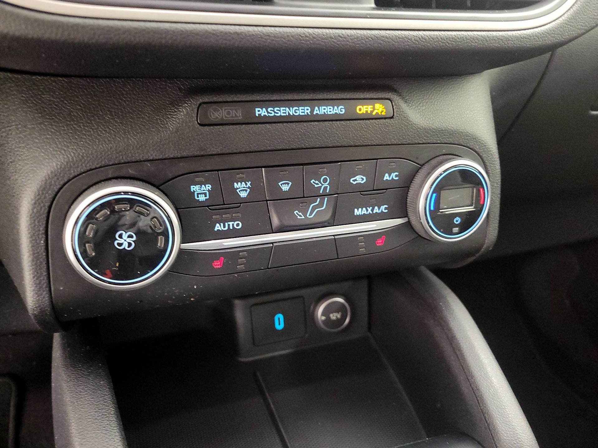 Thumbnail: 2020 Ford Escape - 16