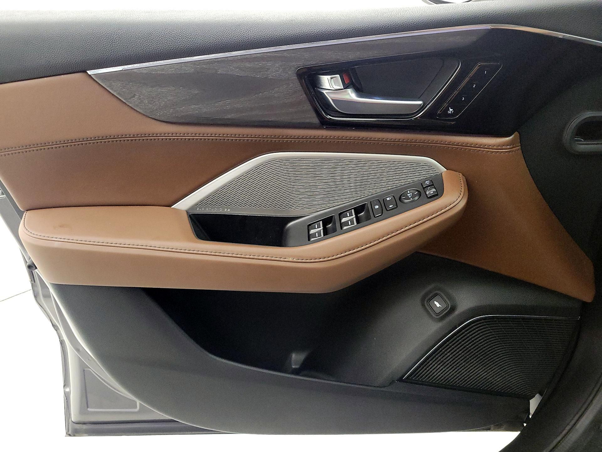 Thumbnail: 2022 Acura MDX - 12