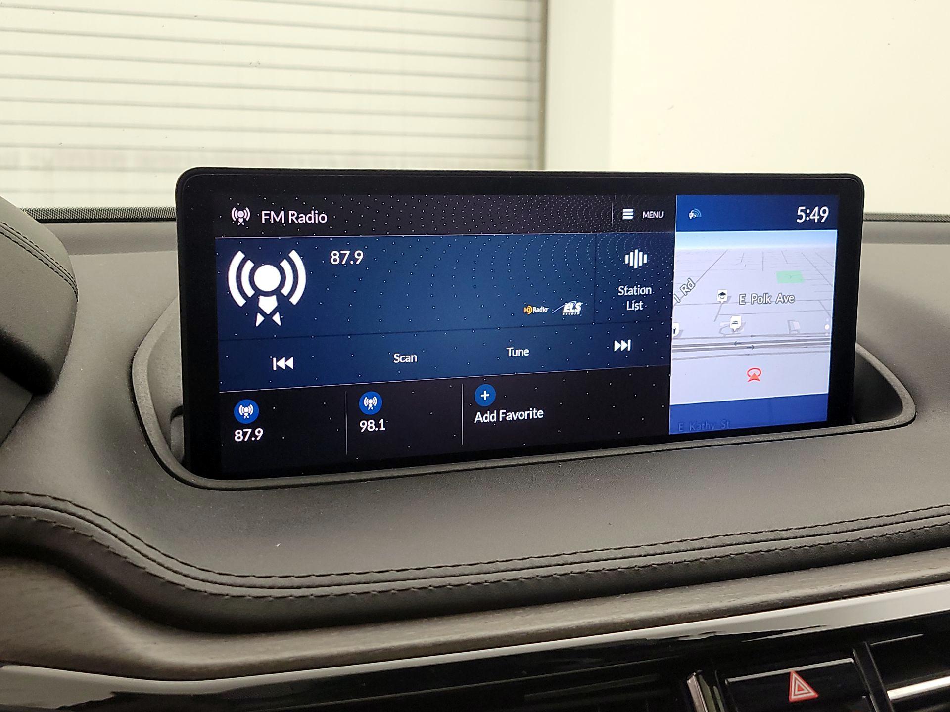 Thumbnail: 2022 Acura MDX - 16