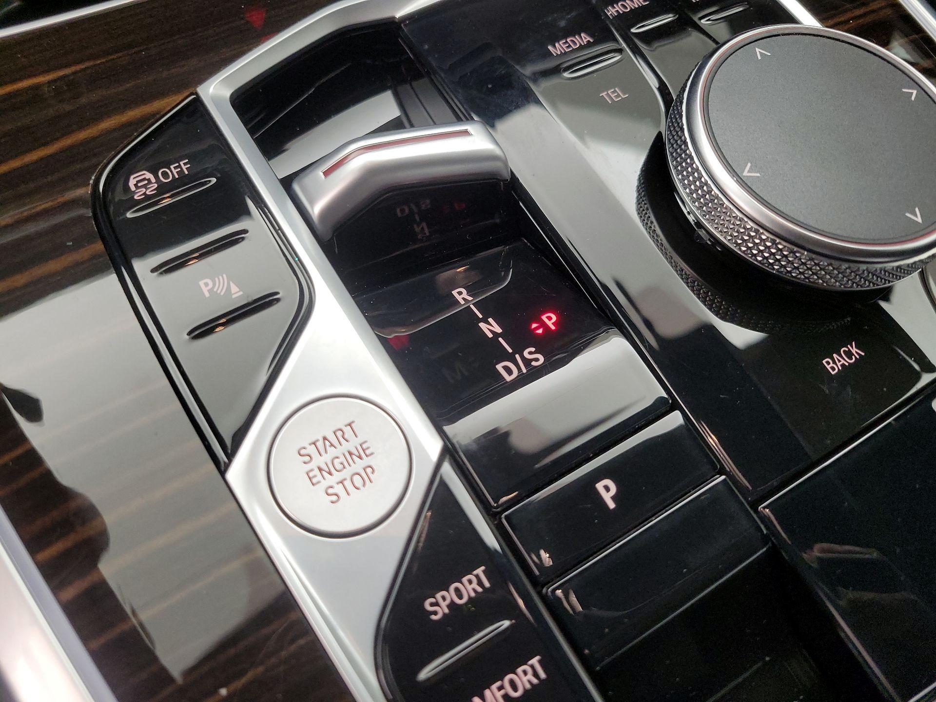 Thumbnail: 2026 BMW X5 - 18