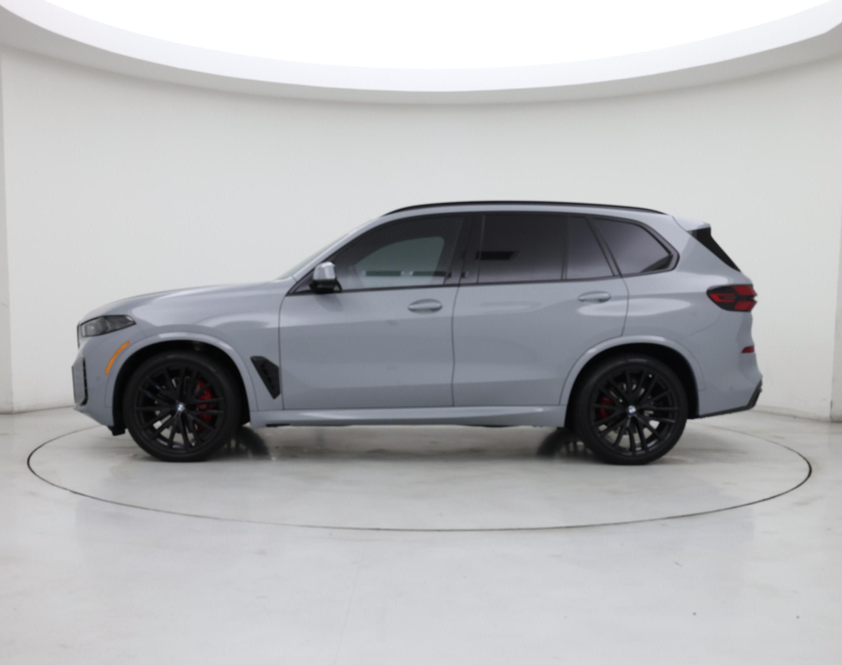 Thumbnail: 2026 BMW X5 - 3