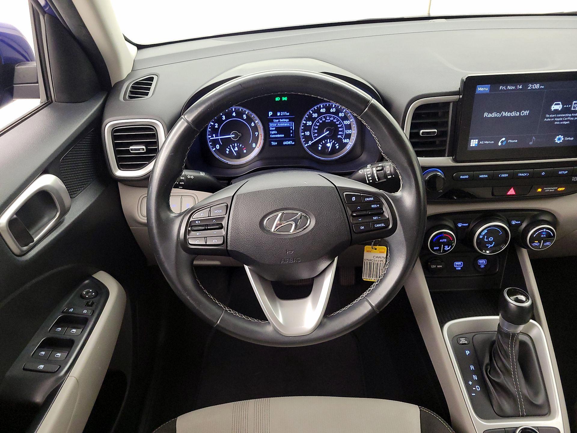 Thumbnail: 2021 Hyundai Venue - 10