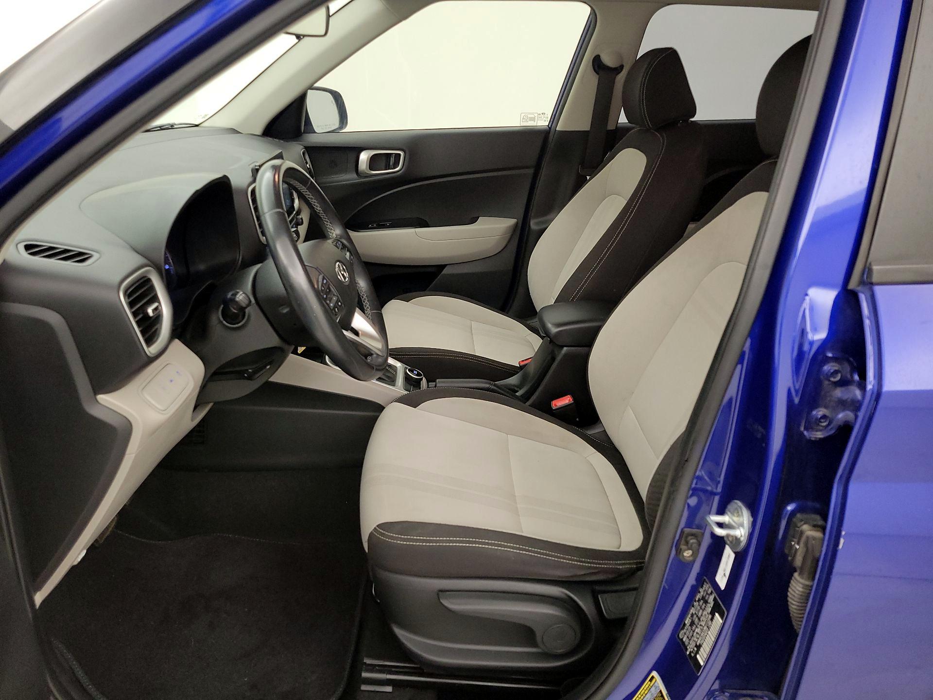 Thumbnail: 2021 Hyundai Venue - 11