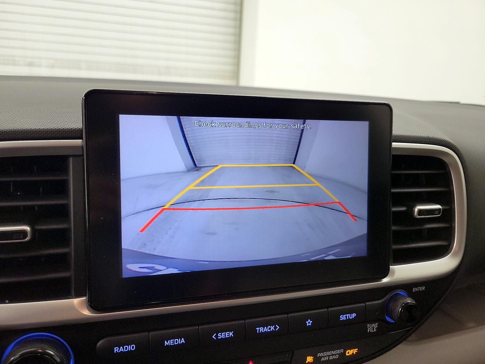 Thumbnail: 2021 Hyundai Venue - 14