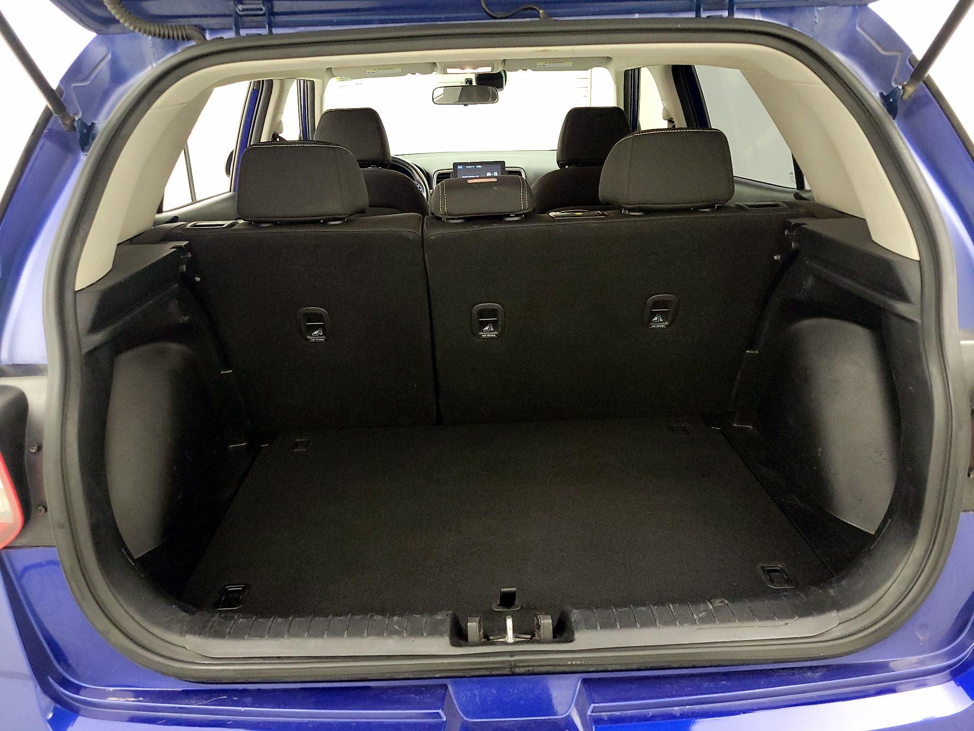 Thumbnail: 2021 Hyundai Venue - 20