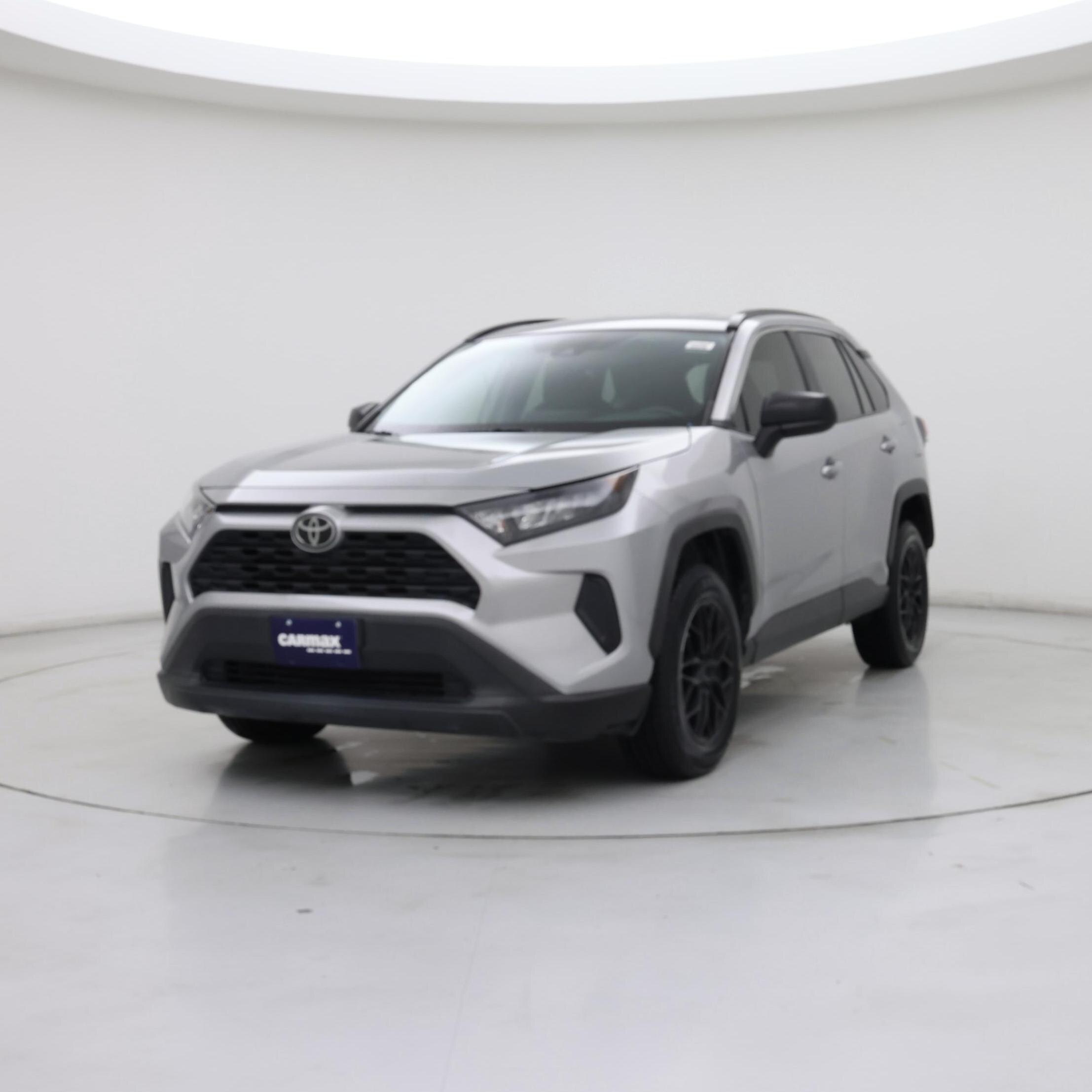 Thumbnail: 2019 Toyota RAV4 - 4