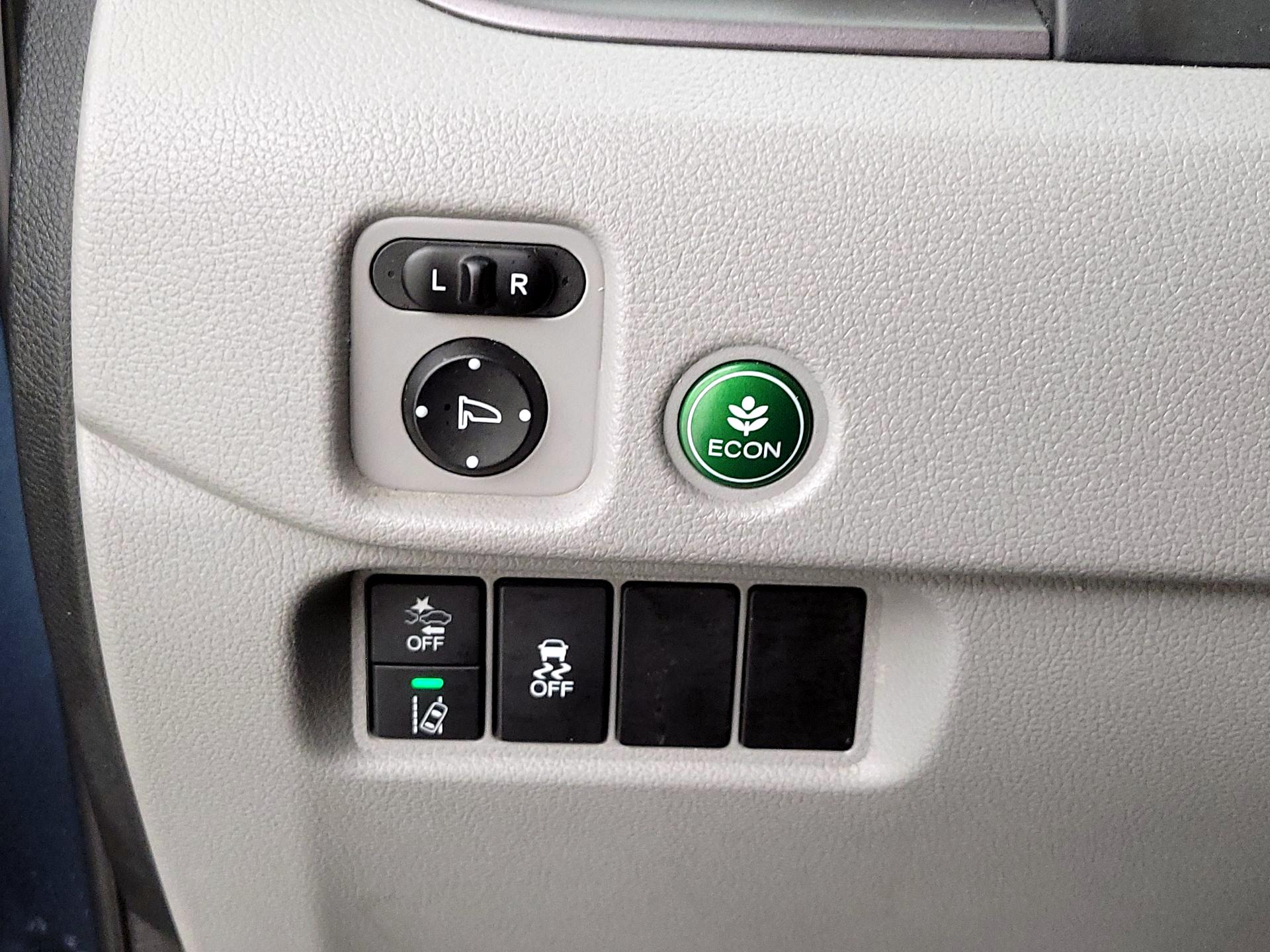 Thumbnail: 2021 Honda Pilot - 13