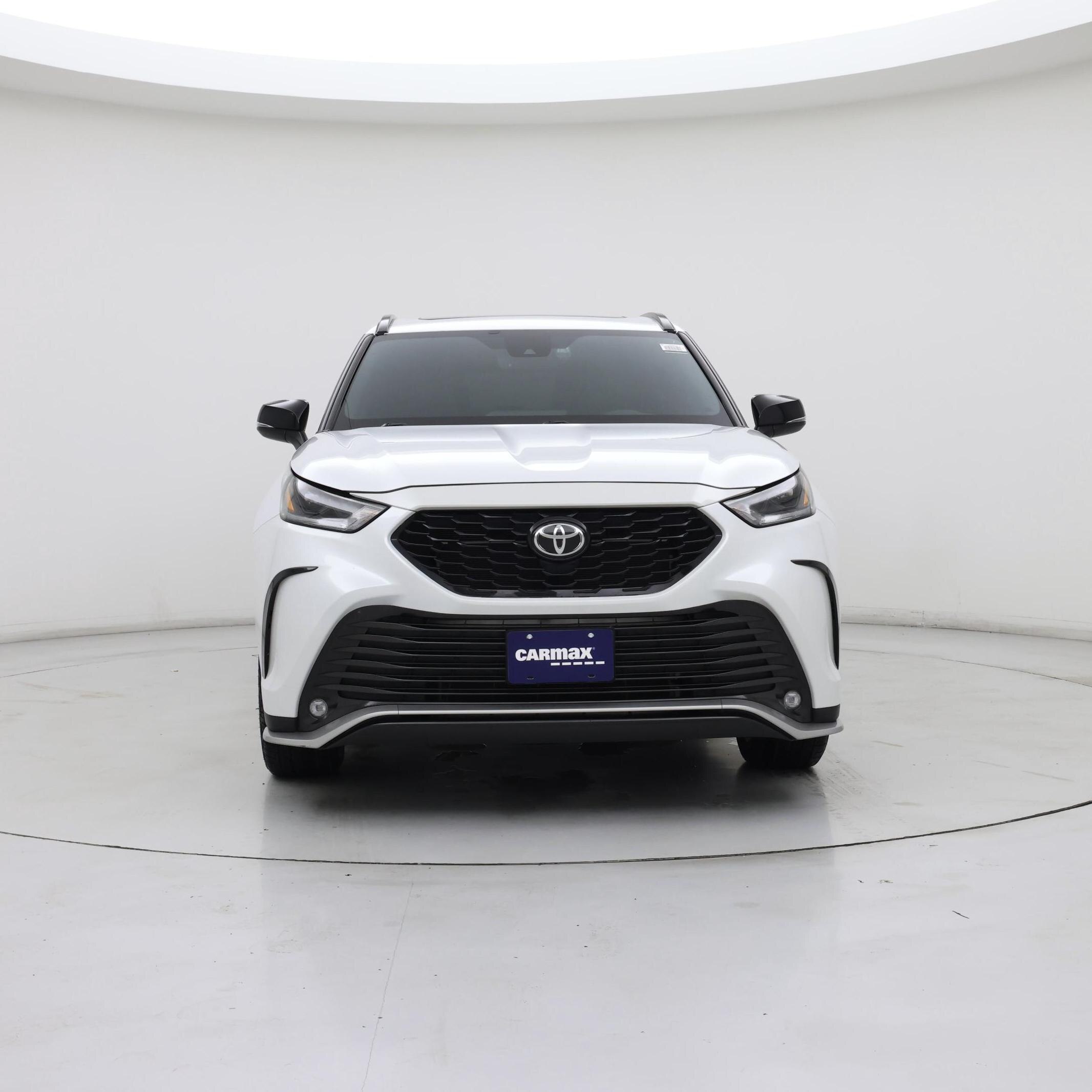 Thumbnail: 2023 Toyota Highlander - 5