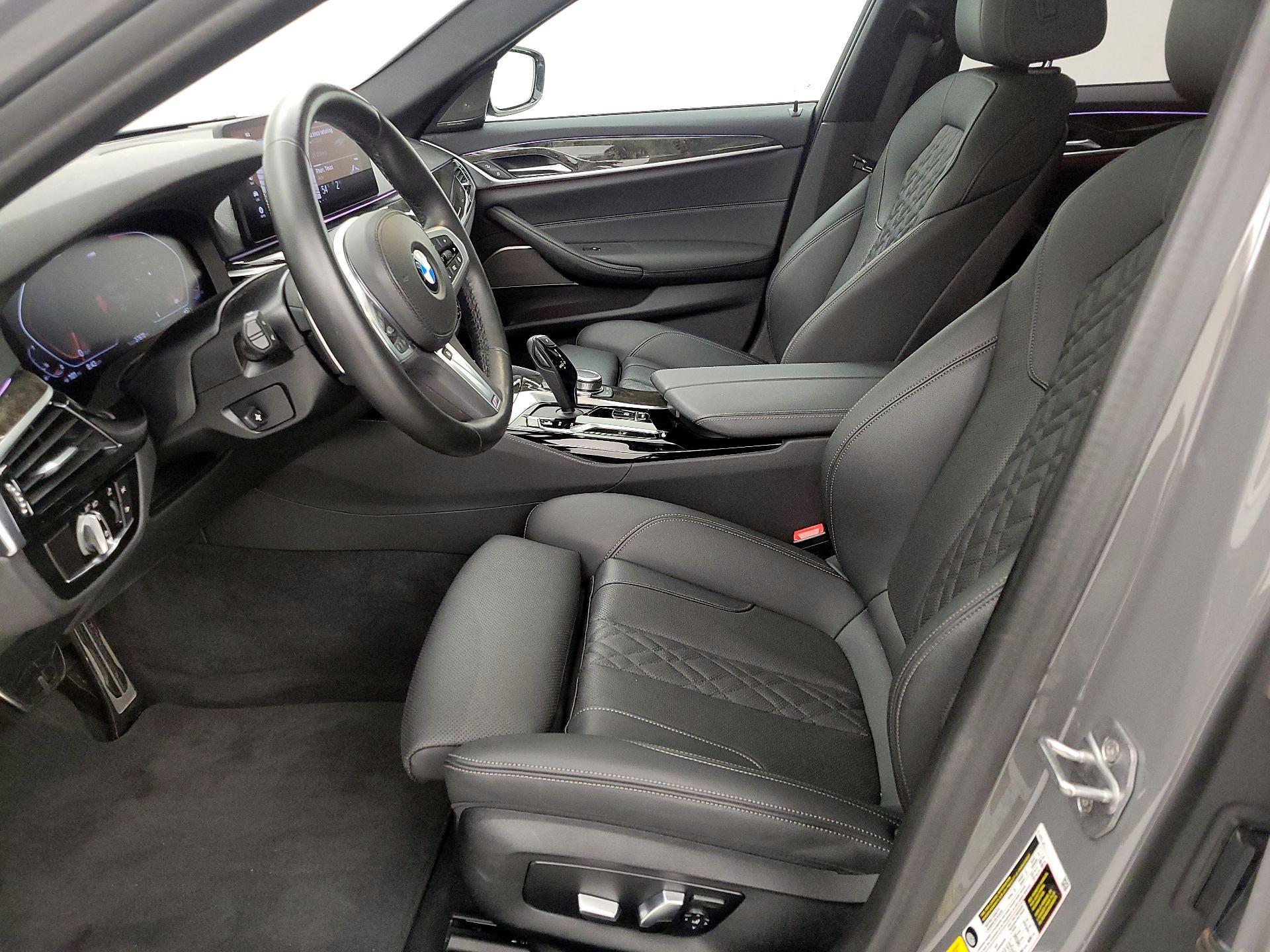 Thumbnail: 2022 BMW 5 Series - 11