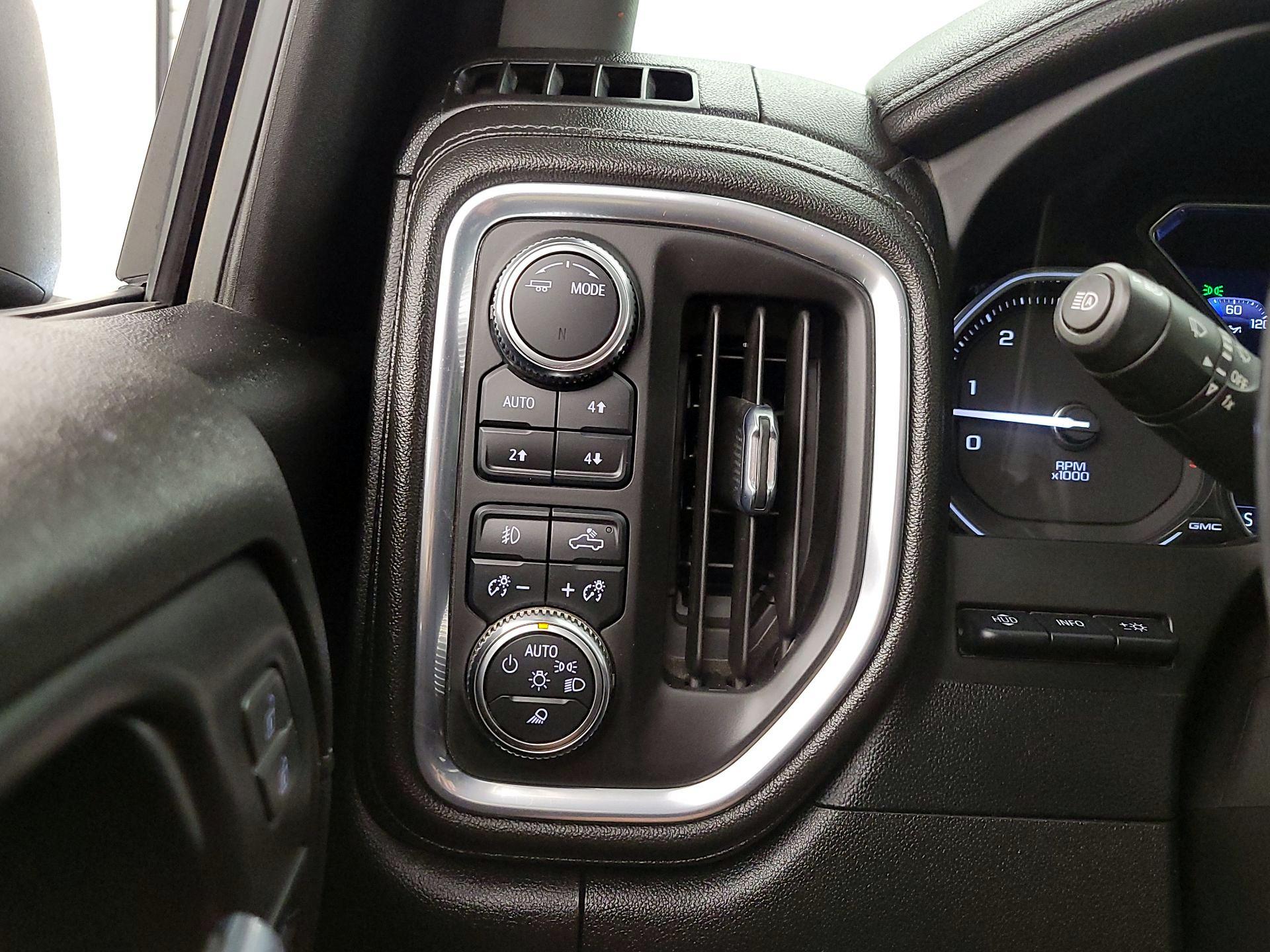 Thumbnail: 2022 GMC Sierra 1500 - 13