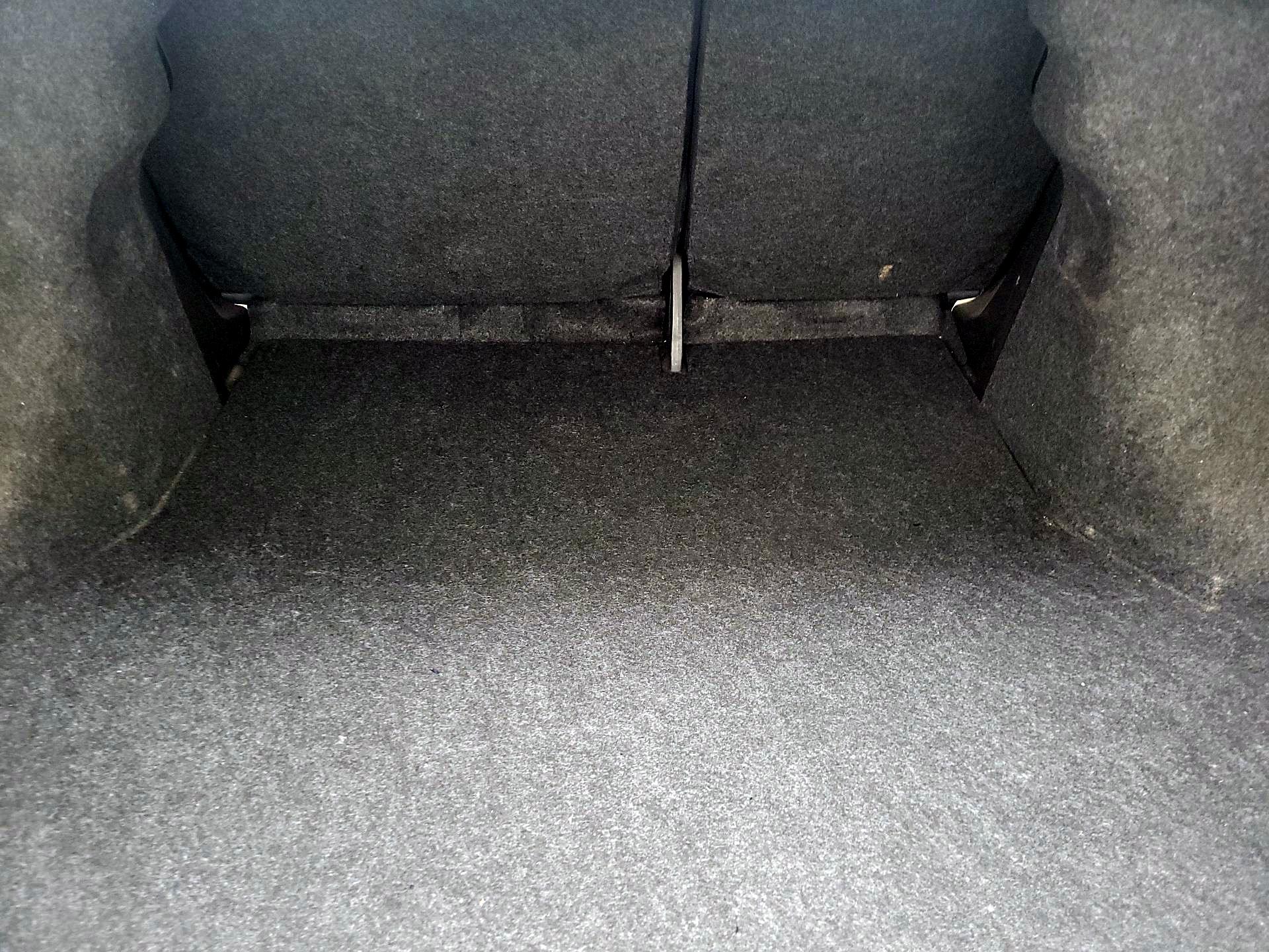 Thumbnail: 2018 Nissan Sentra - 20