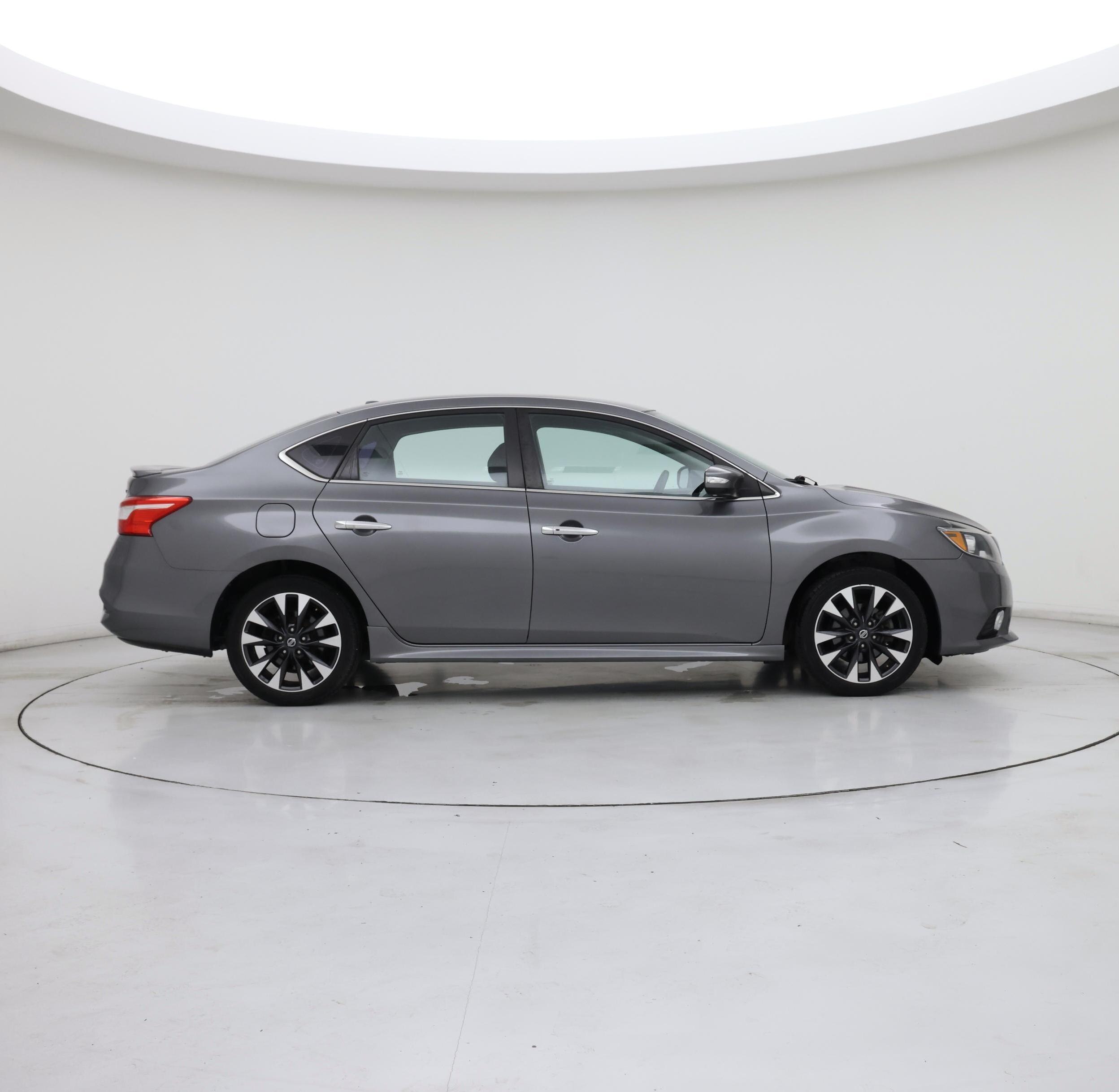 Thumbnail: 2018 Nissan Sentra - 7