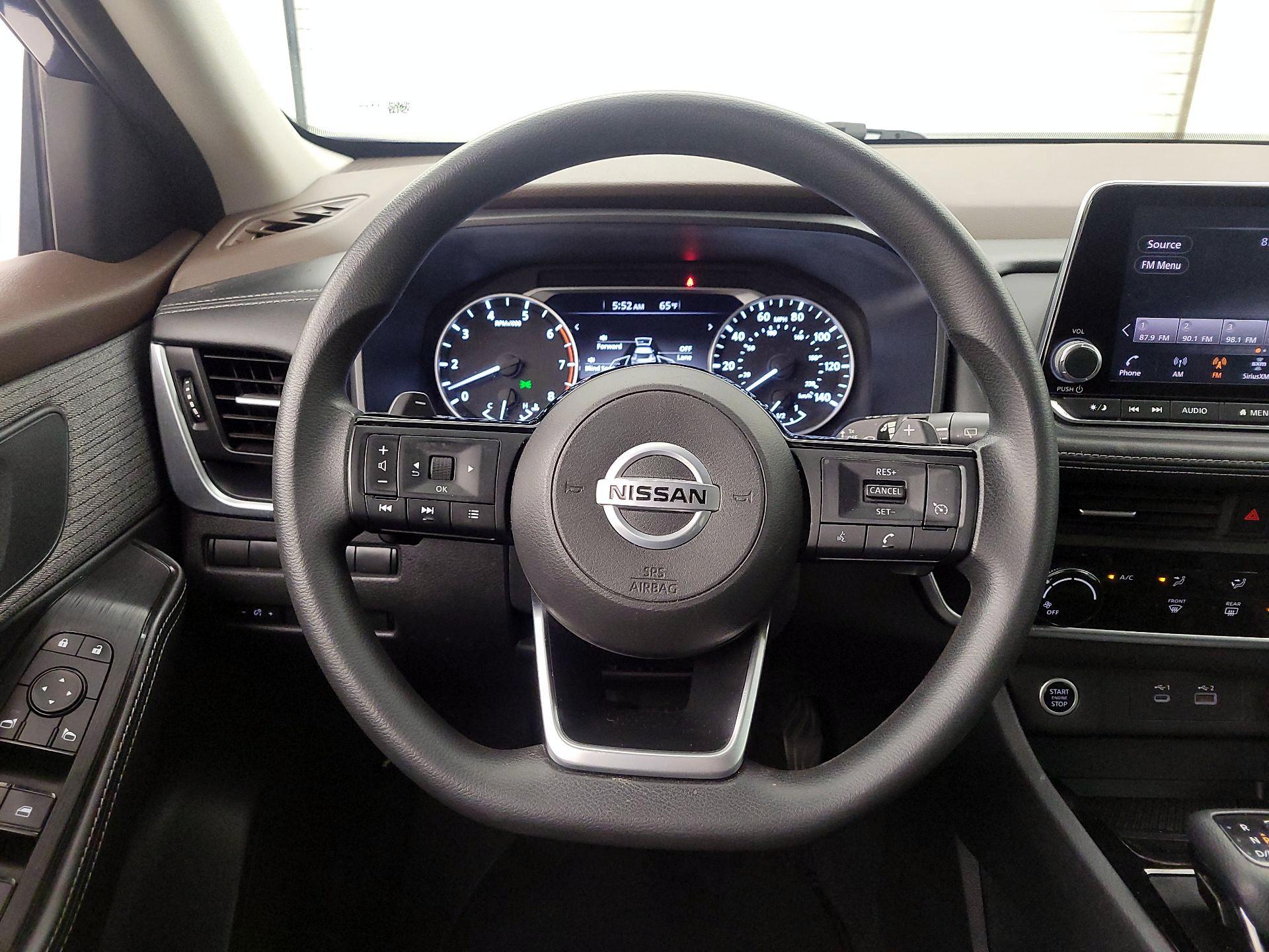 Thumbnail: 2021 Nissan Rogue - 10