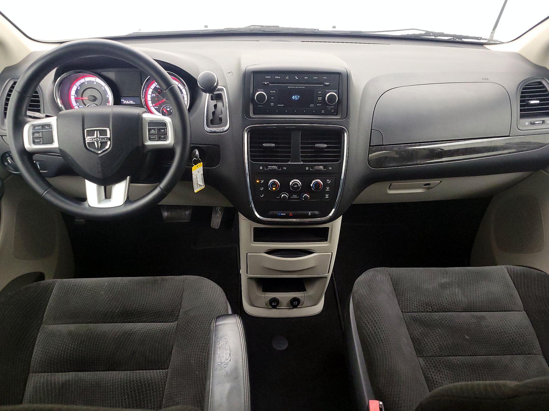 Thumbnail: 2017 Dodge Grand Caravan - 9