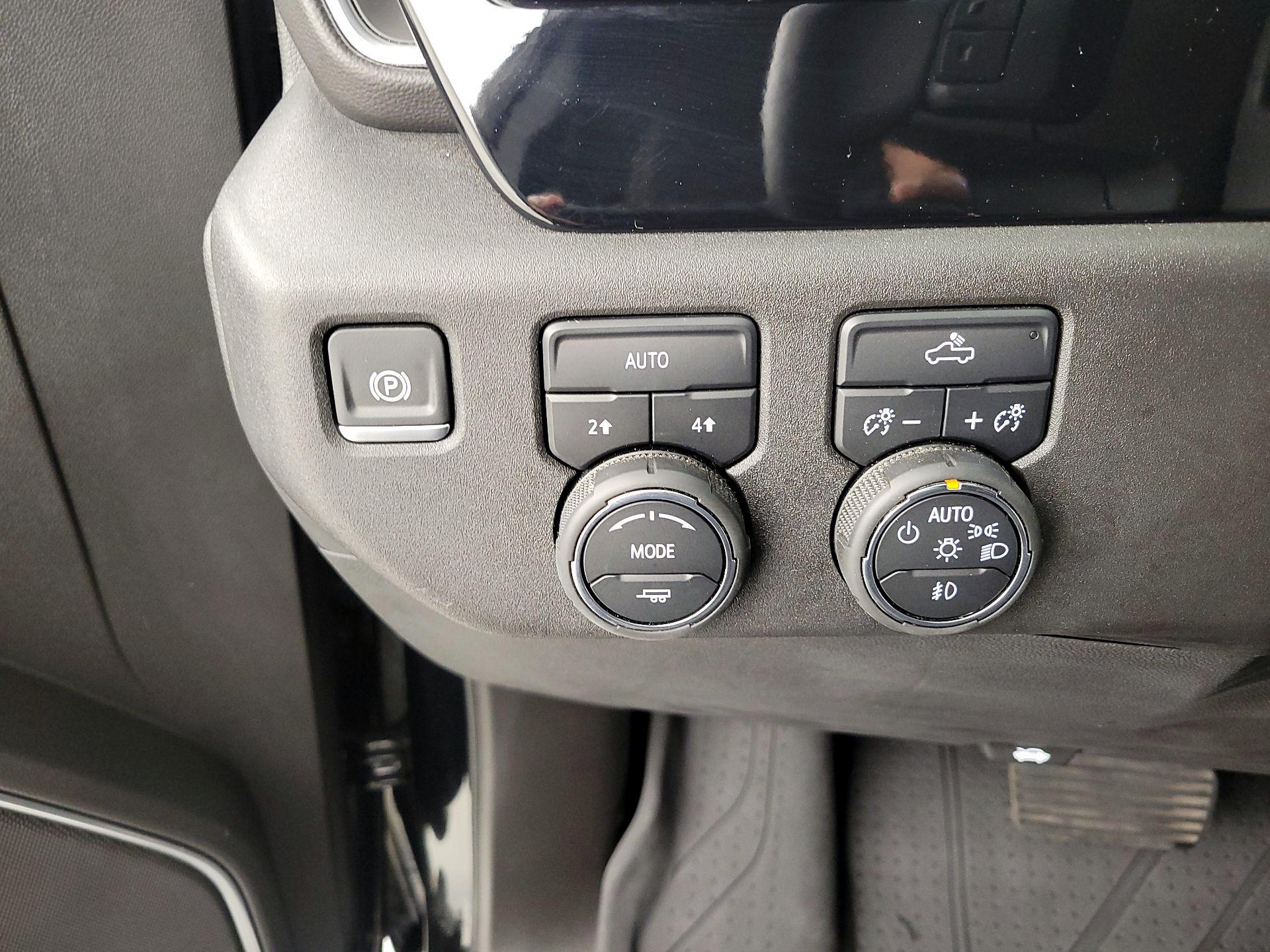 Thumbnail: 2024 Chevrolet Silverado 1500 - 13