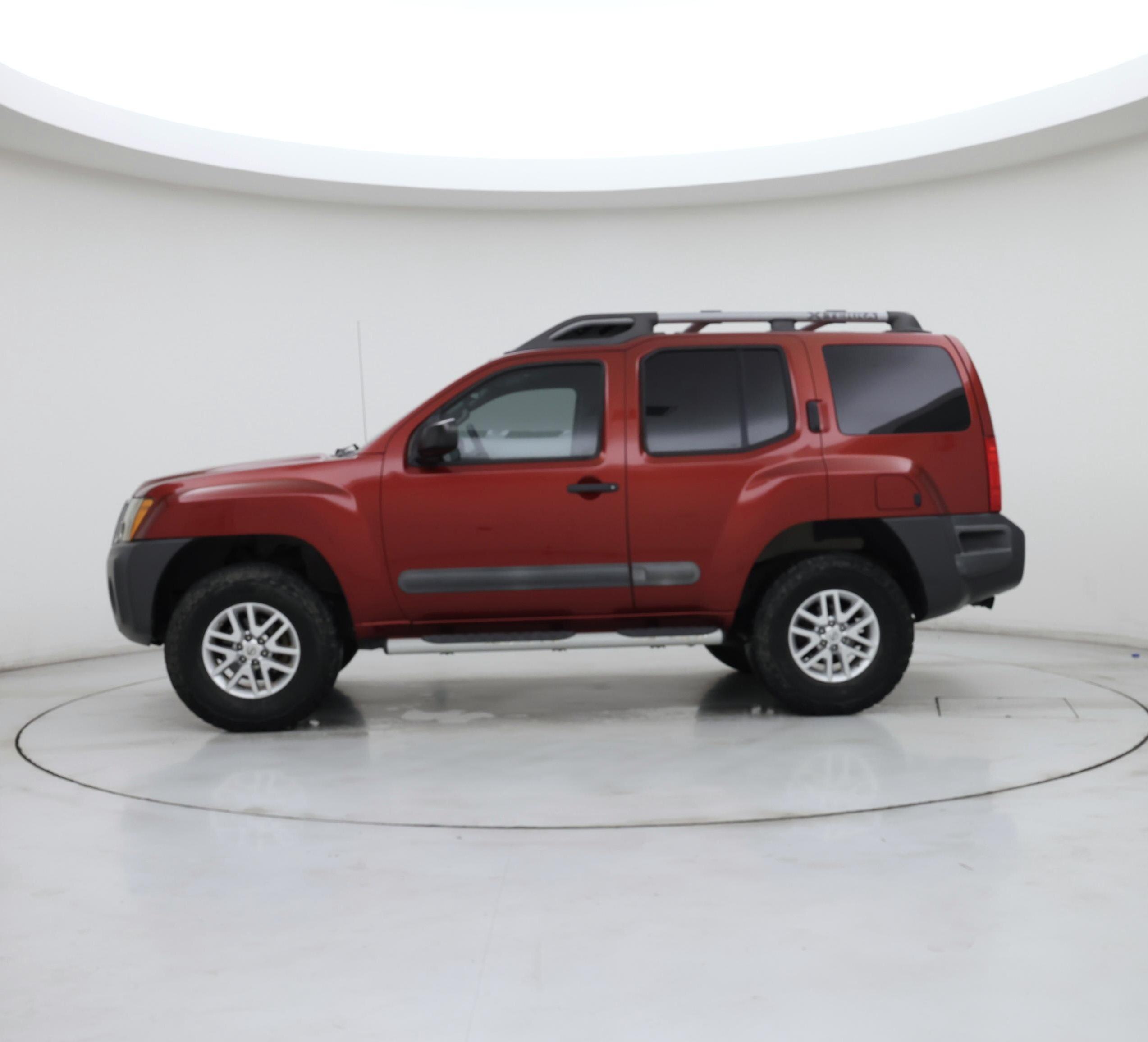 Thumbnail: 2015 Nissan Xterra - 3