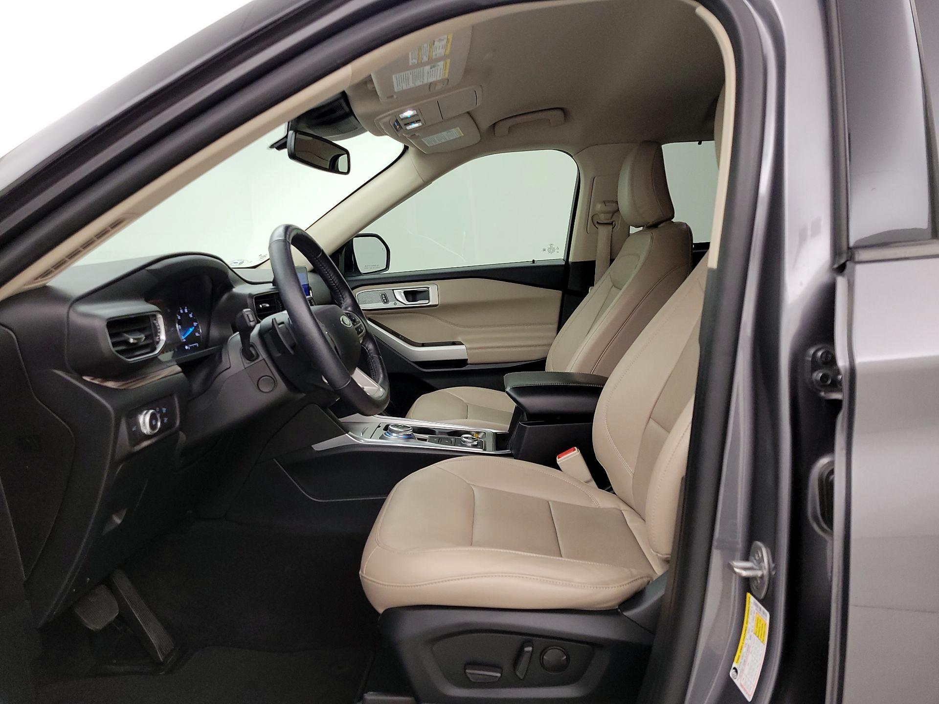 Thumbnail: 2021 Ford Explorer - 11