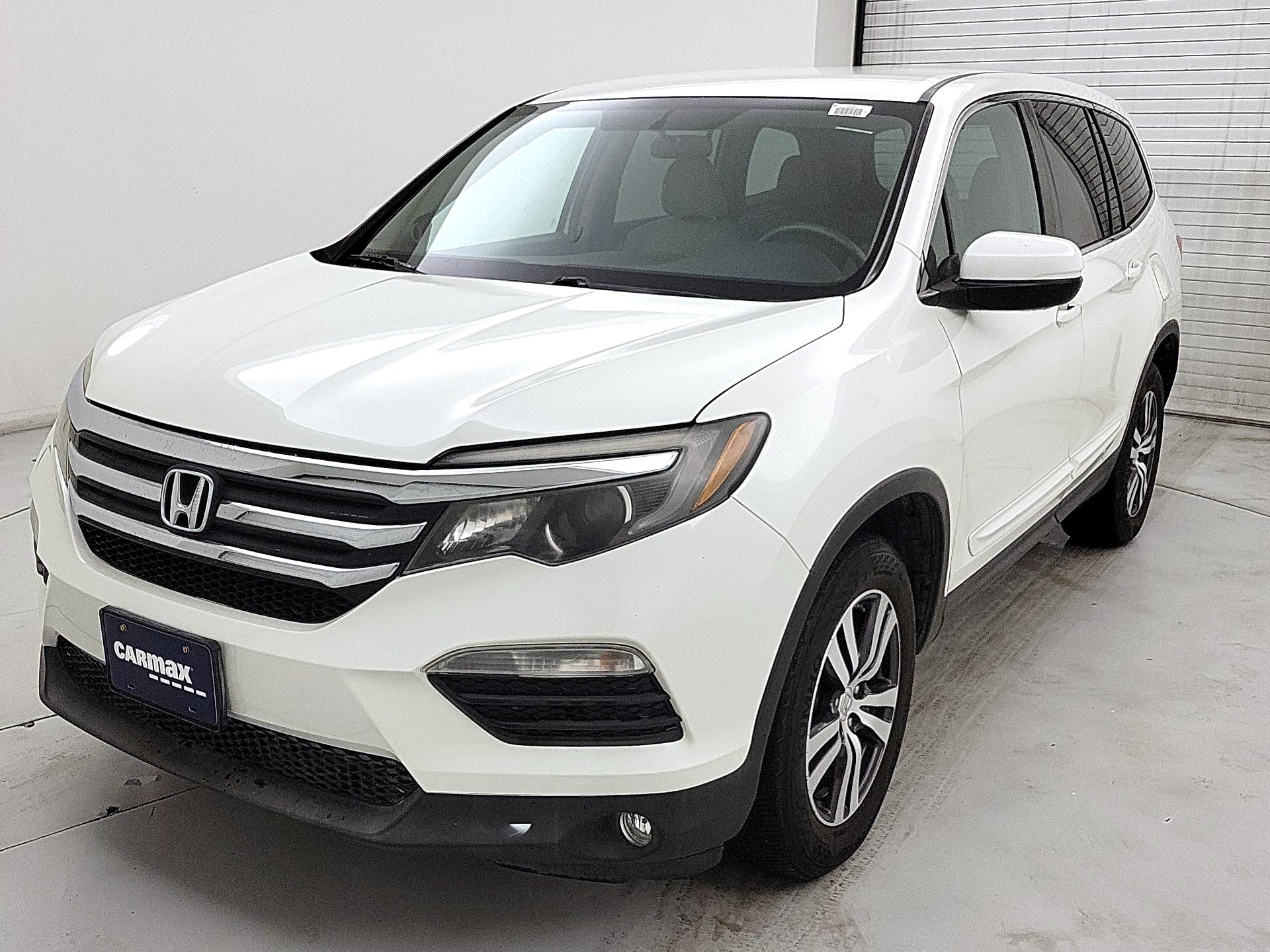 Thumbnail: 2016 Honda Pilot - 3