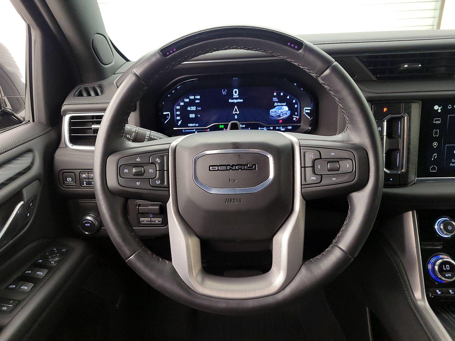 Thumbnail: 2024 GMC Yukon XL - 10