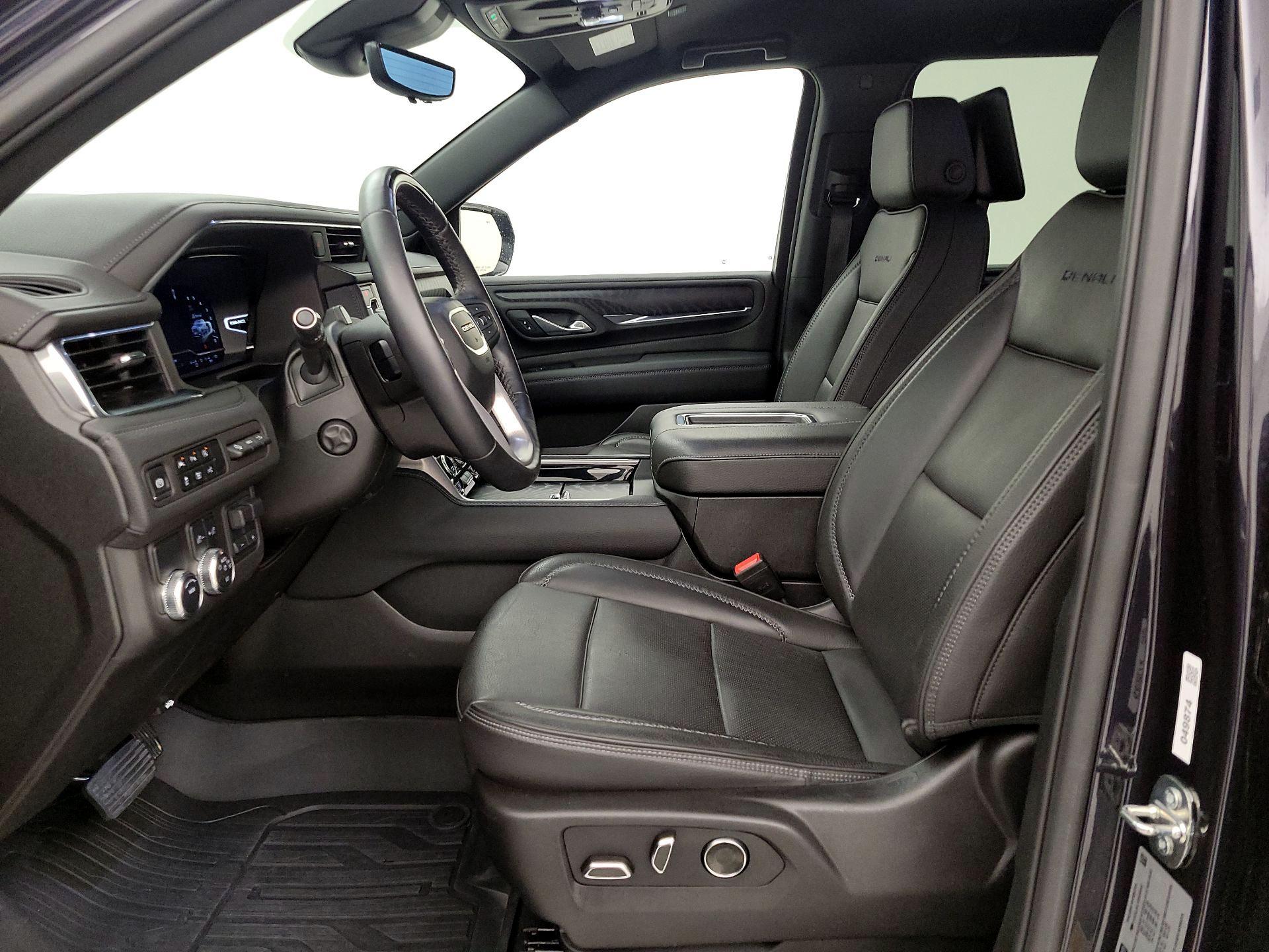 Thumbnail: 2024 GMC Yukon XL - 11