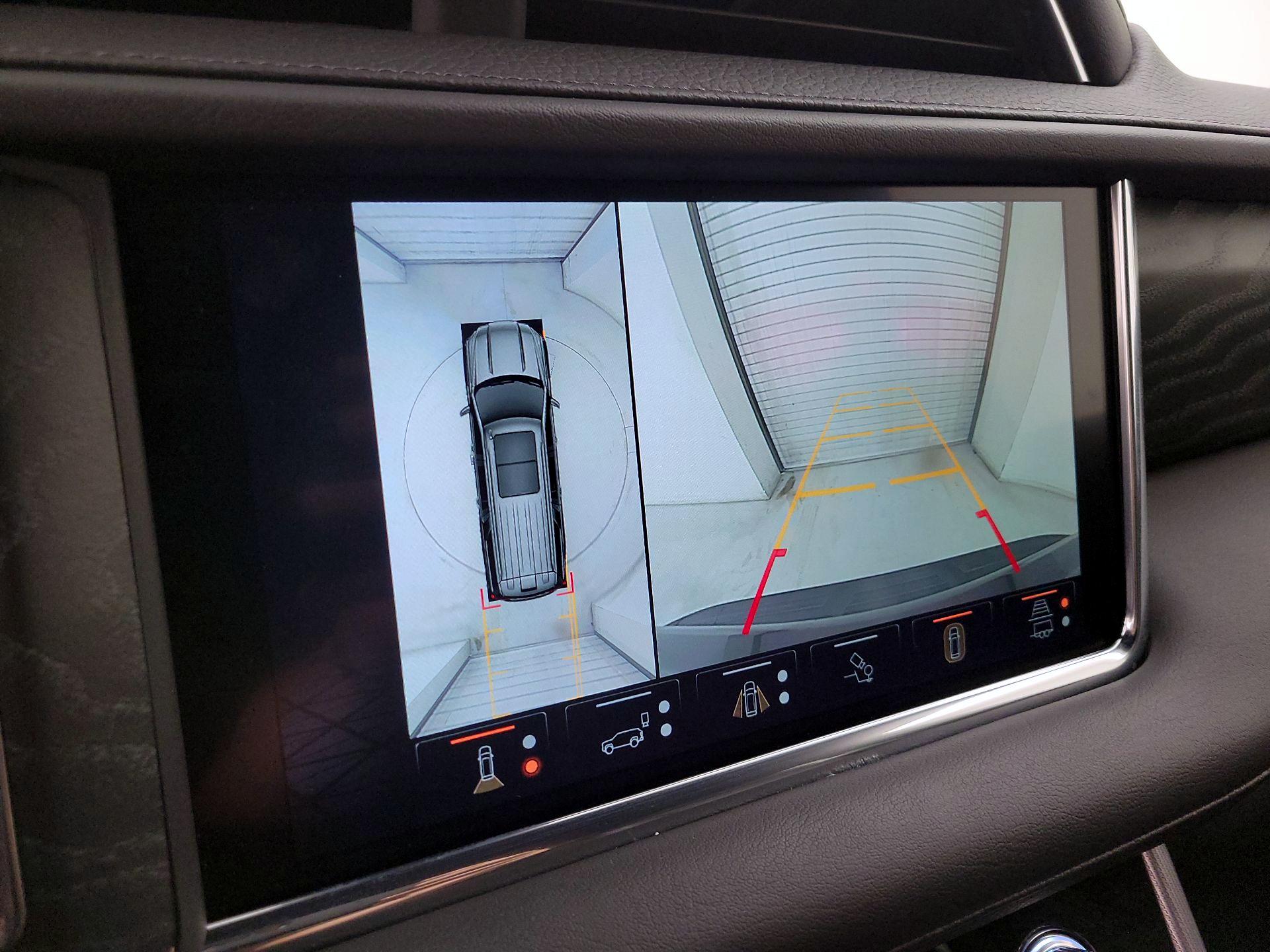 Thumbnail: 2024 GMC Yukon XL - 14