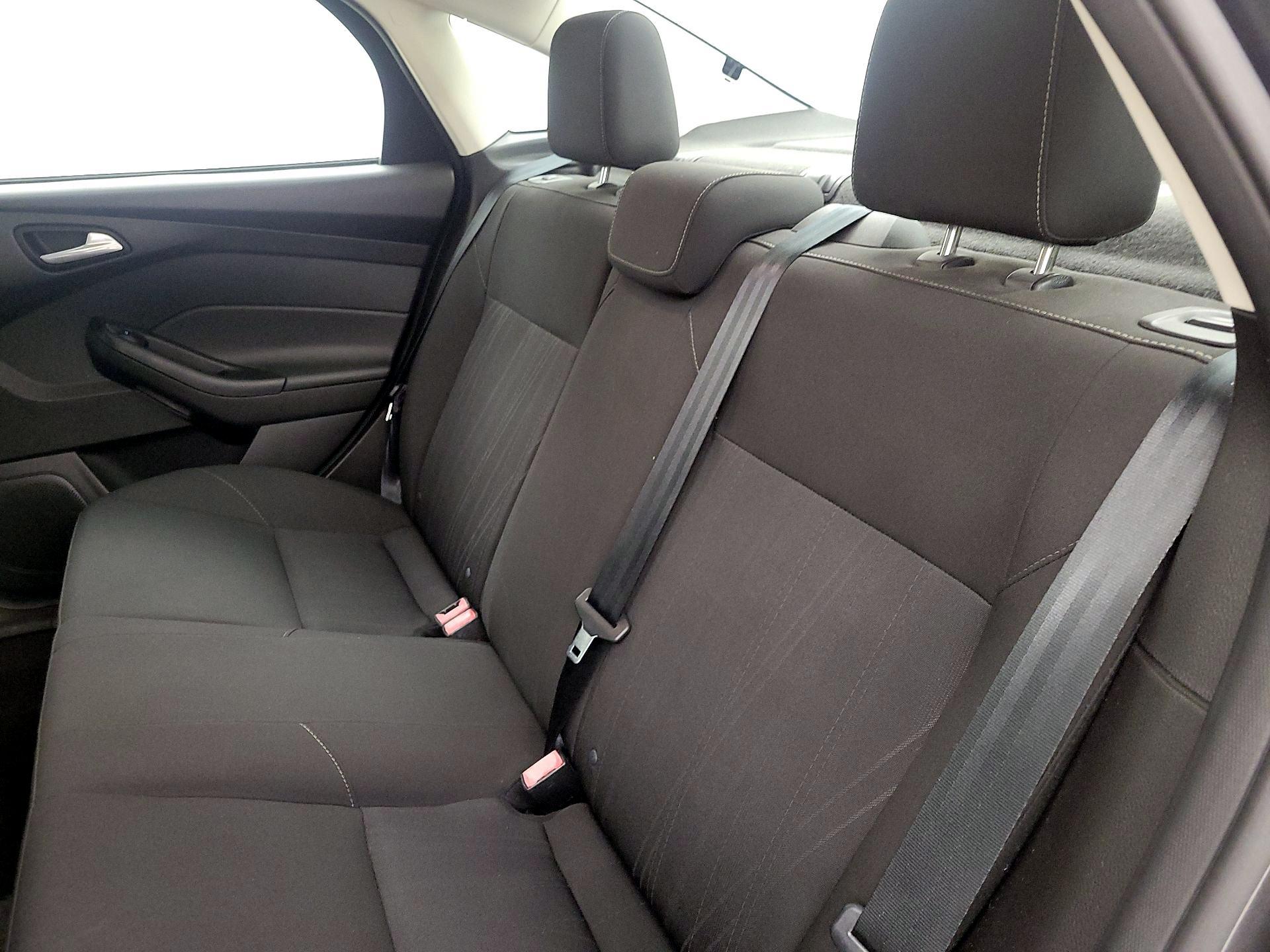 Thumbnail: 2017 Ford Focus - 19